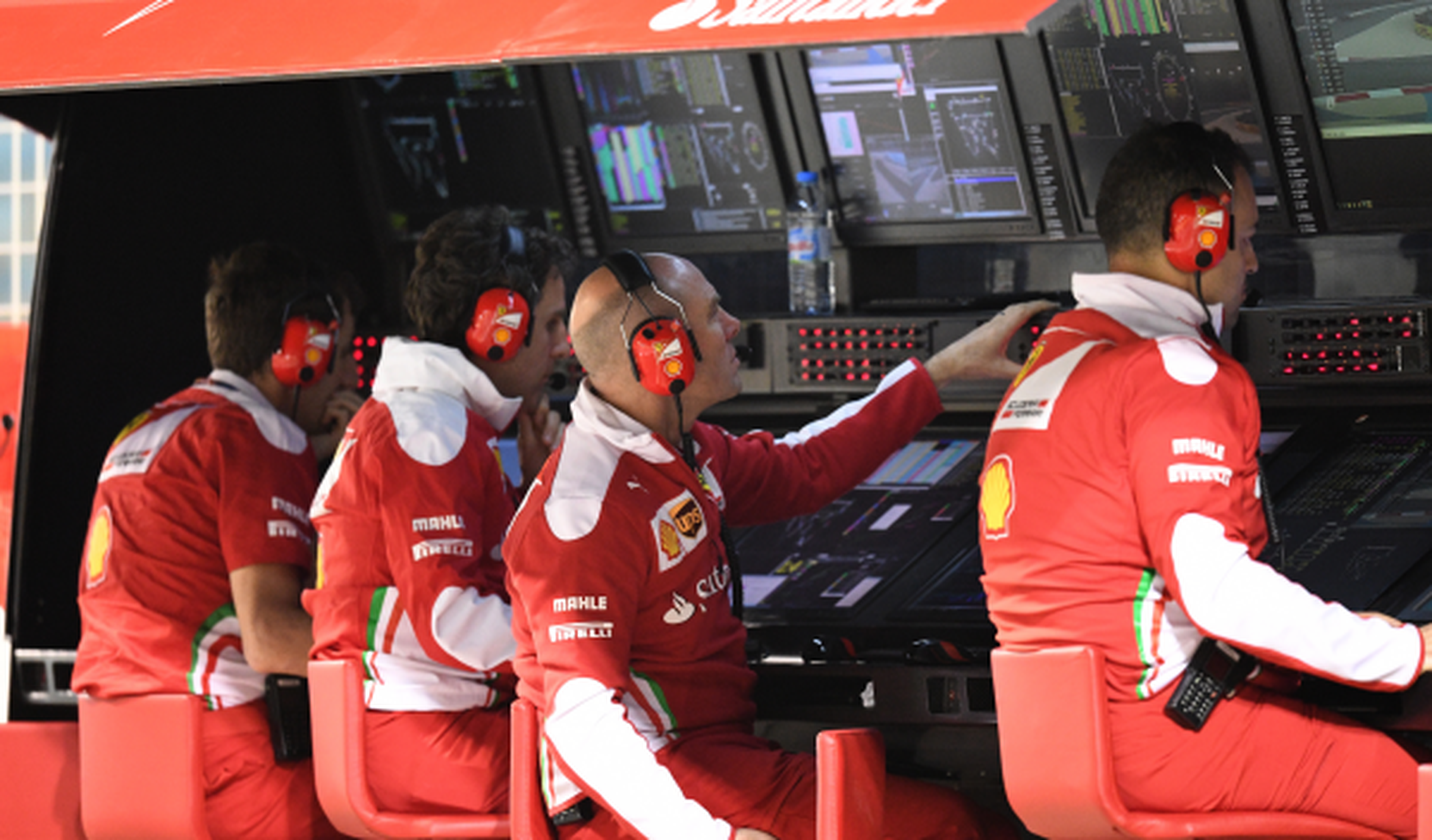 La FIA investiga a Ferrari por un posible mensaje en clave