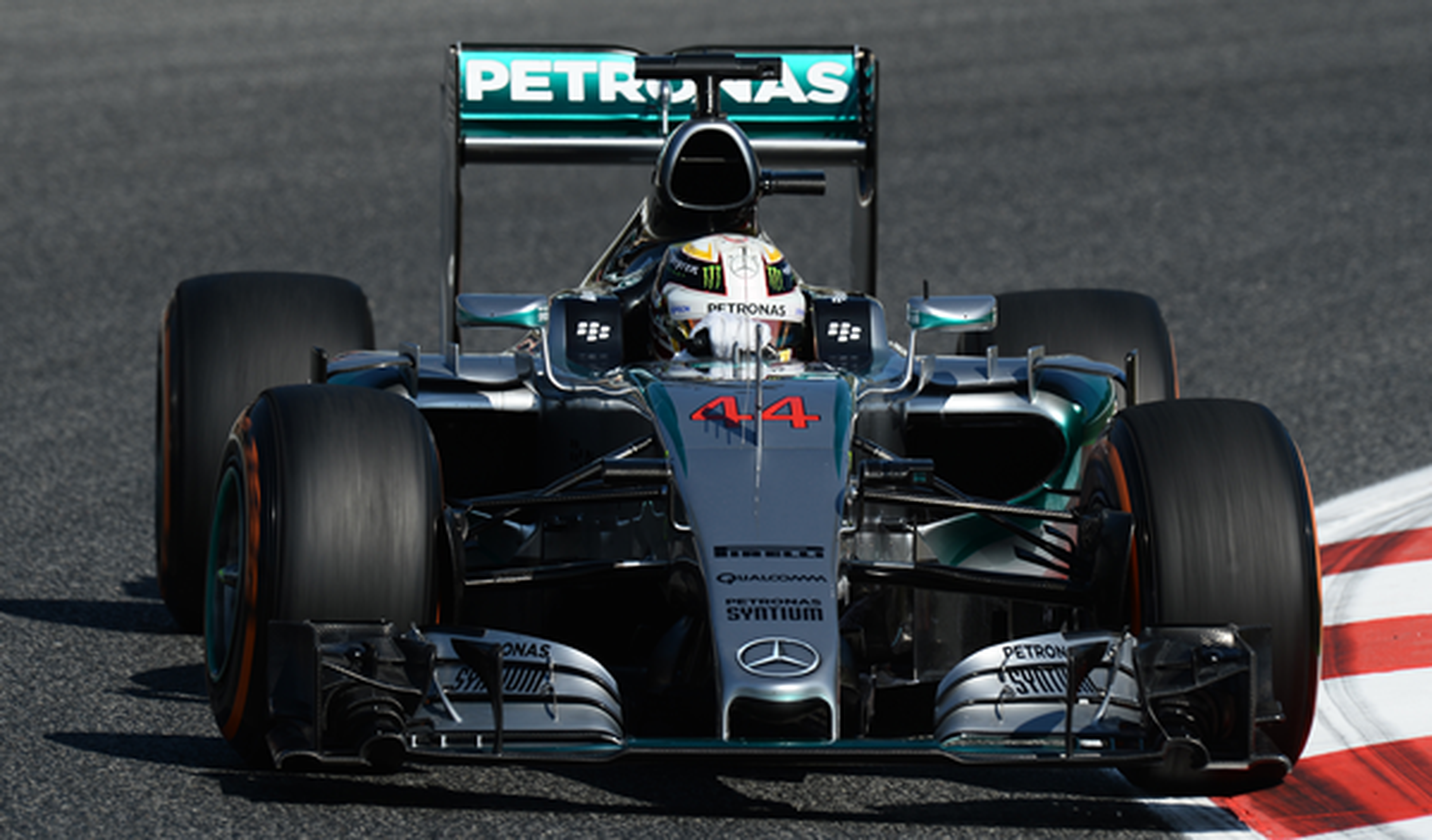 Fórmula 1. Libres 1 GP España 2015: Mercedes no falla