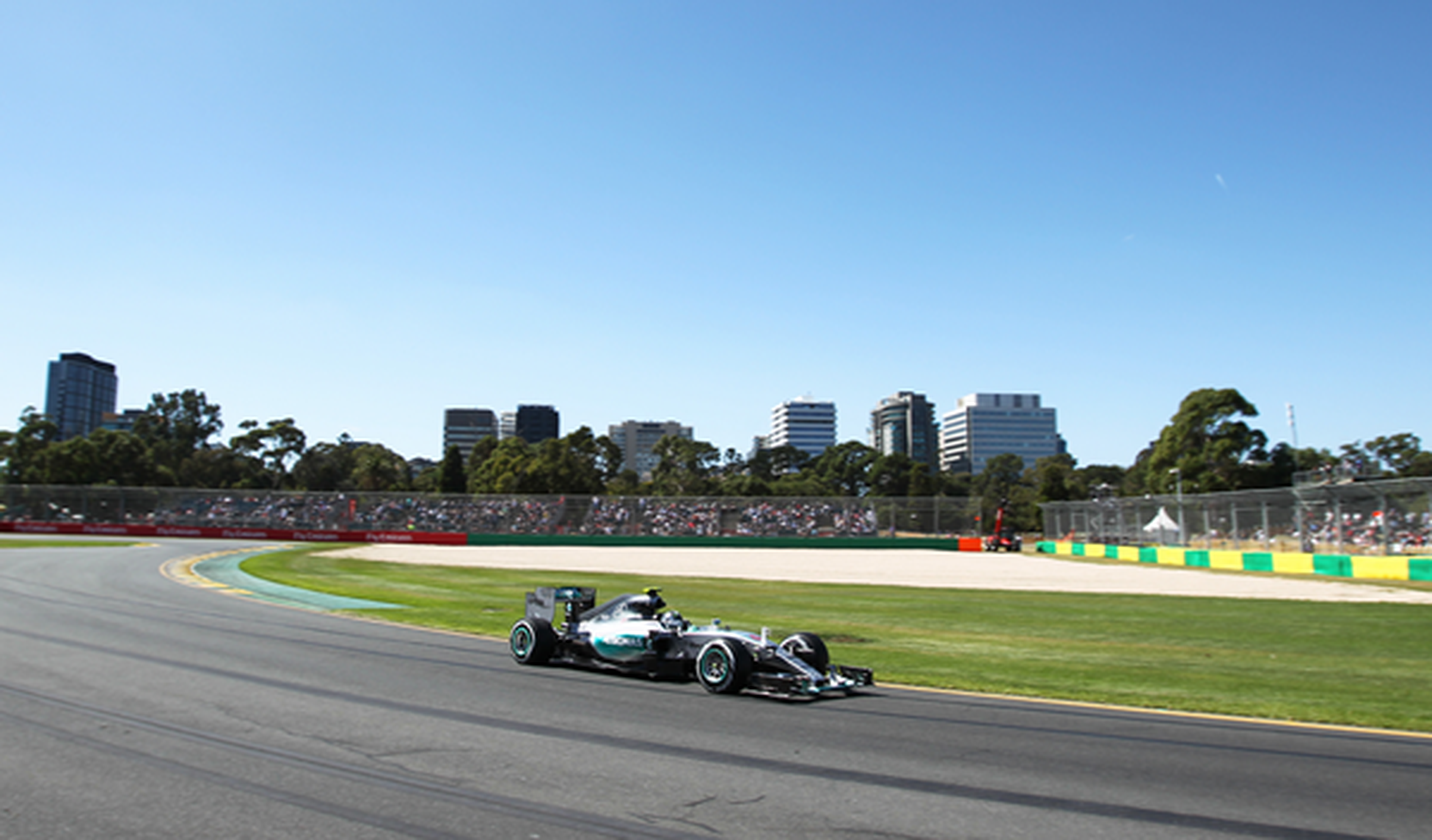 Fórmula 1. Libres 2 GP Australia 2015: Rosberg lidera