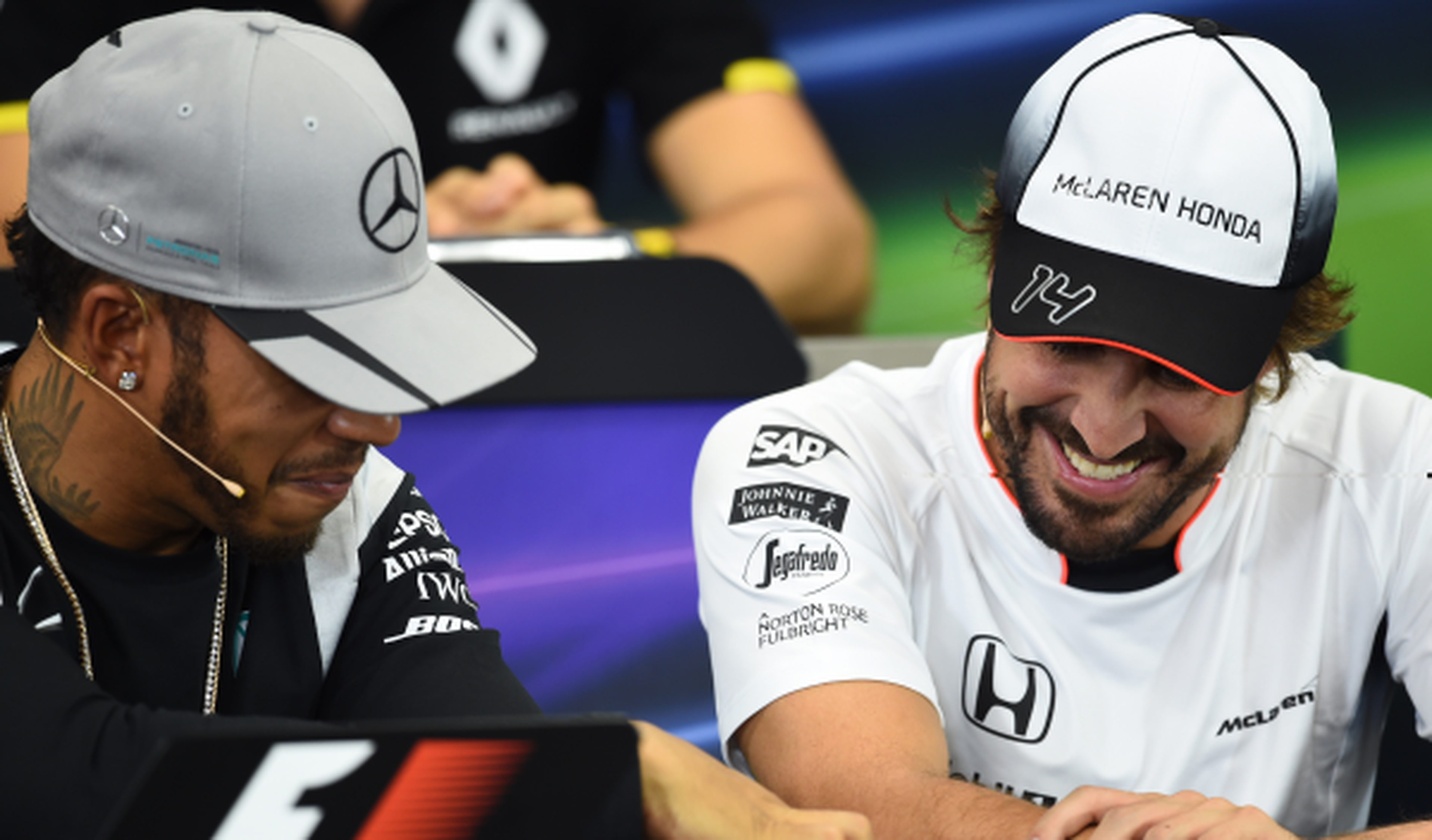 Hamilton, rotundo: “no vais a ver a Alonso en Mercedes”