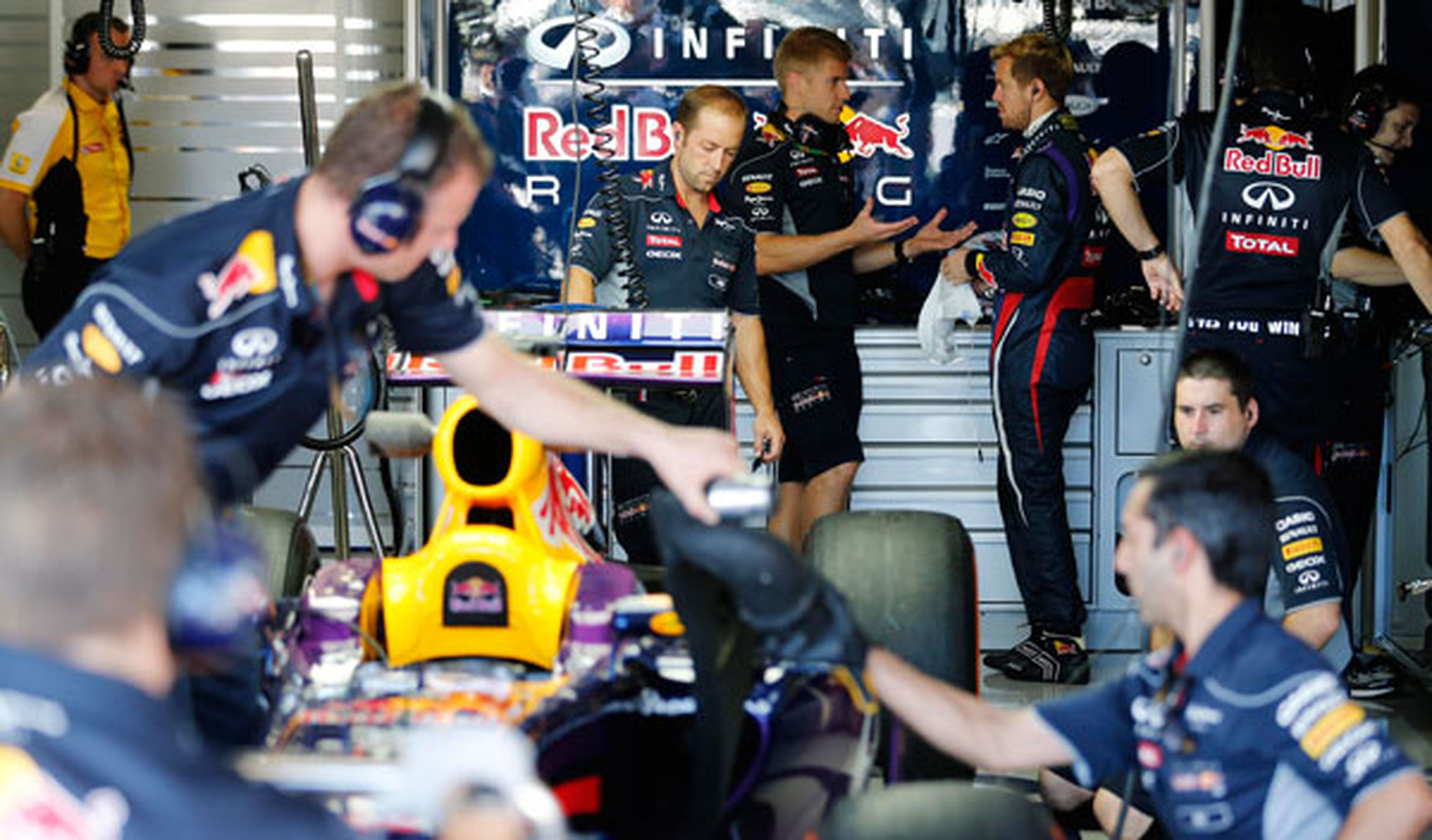 Ingenieros Infiniti Red Bull Racing F1