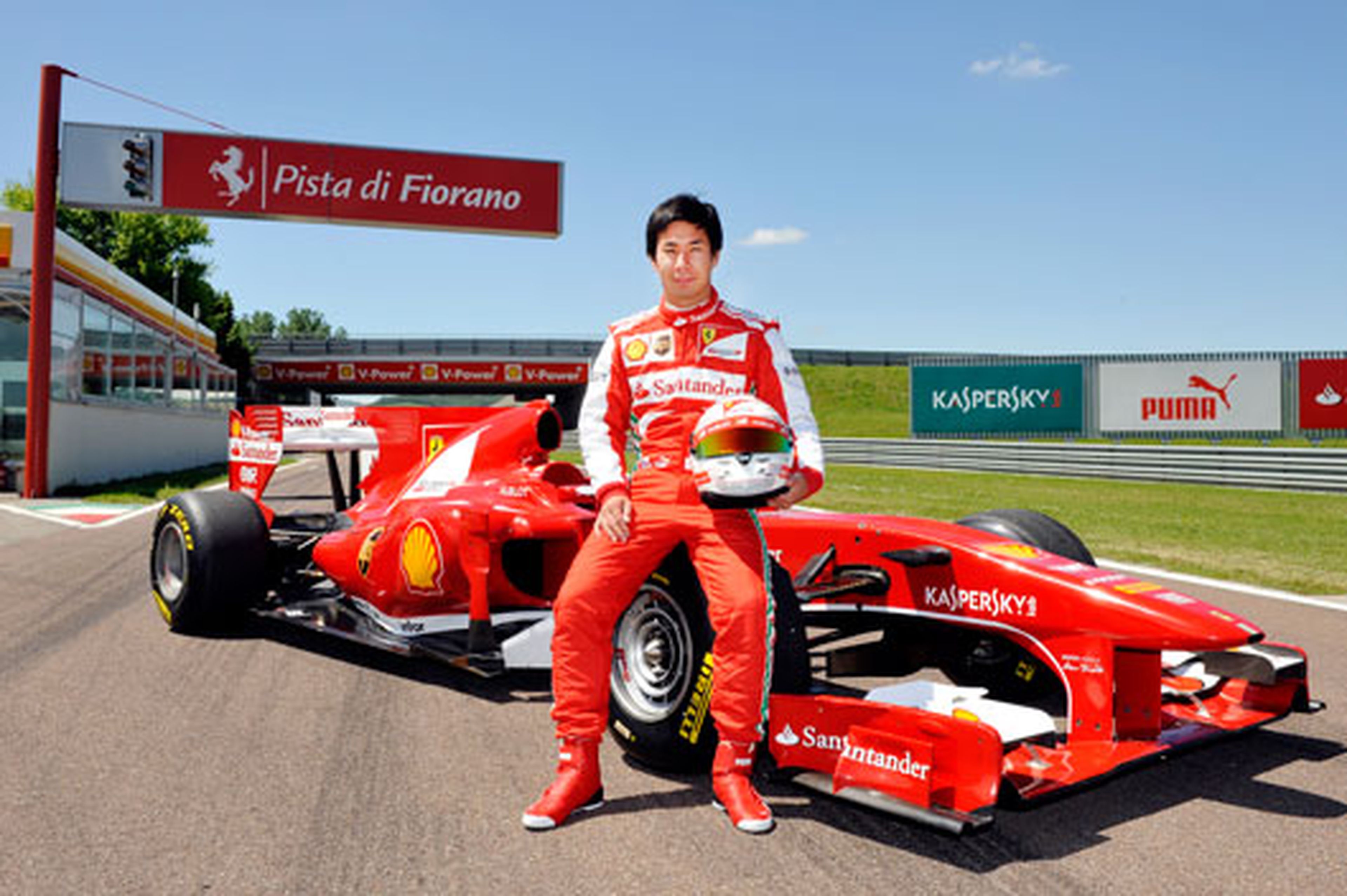 Kobayashi prueba el Ferrari F10 en Fiorano