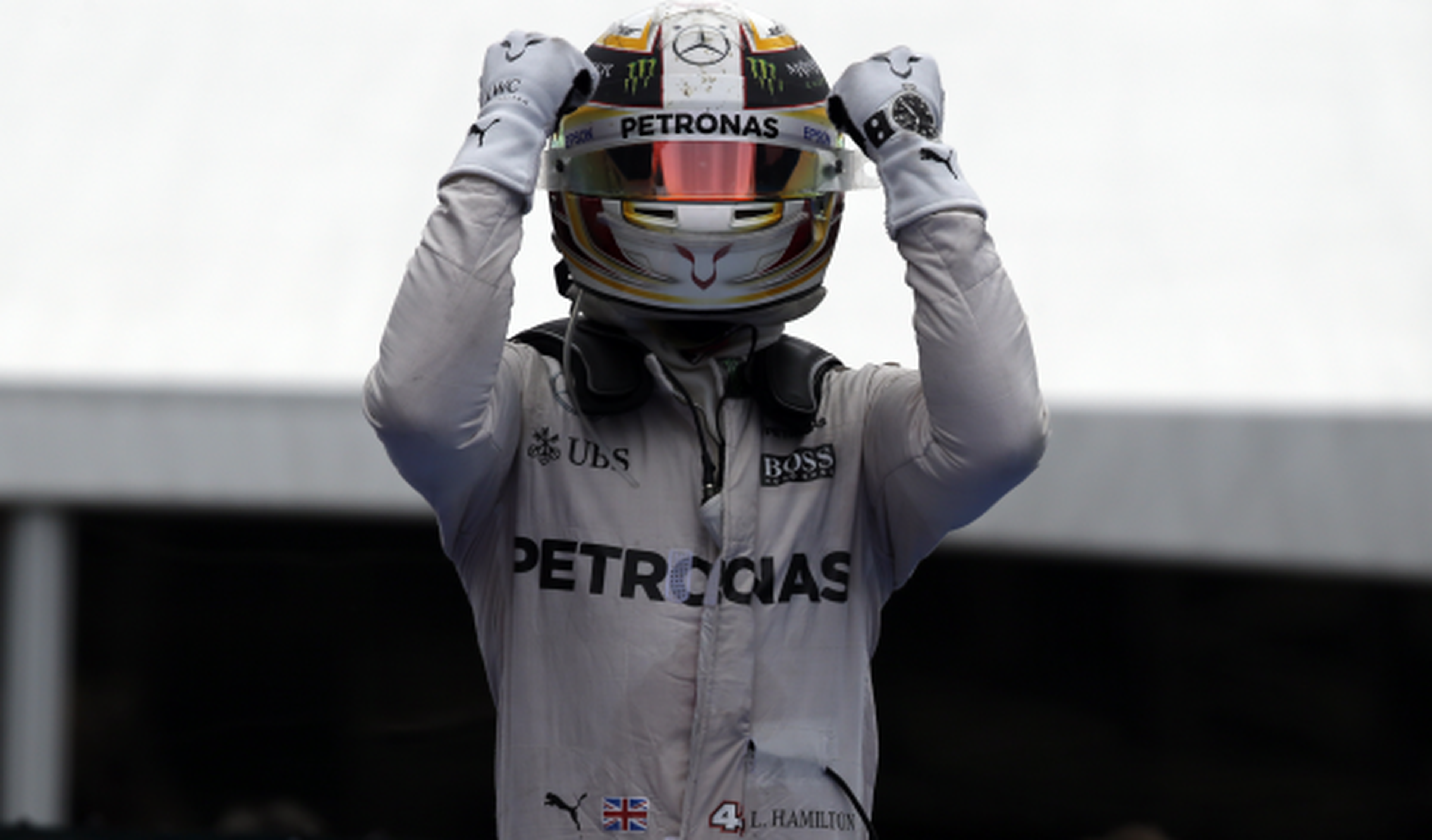 Lewis Hamilton: "cuando te rindes es cuando pierdes"