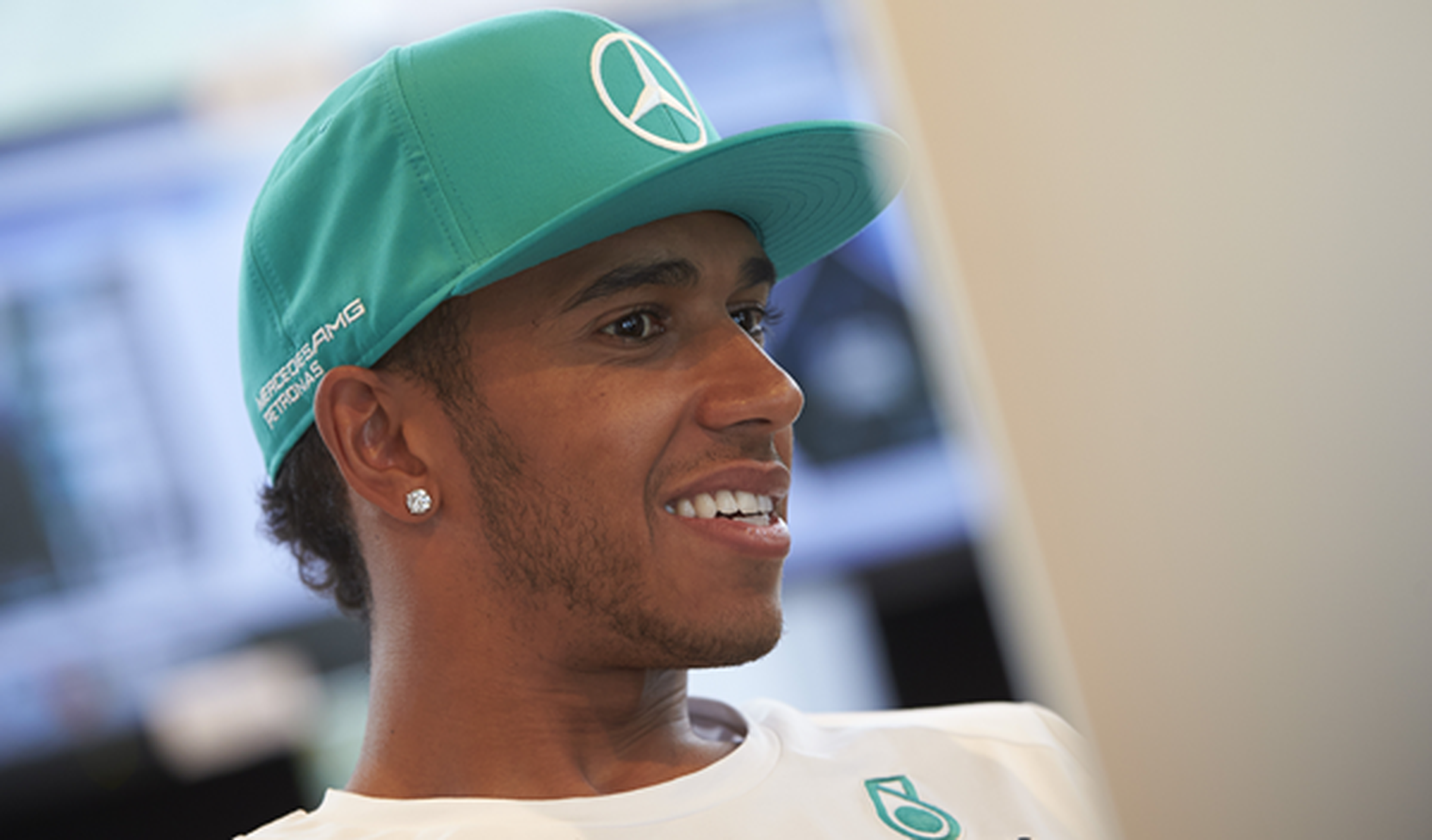 Lewis Hamilton renovará con Mercedes, según Niki Lauda