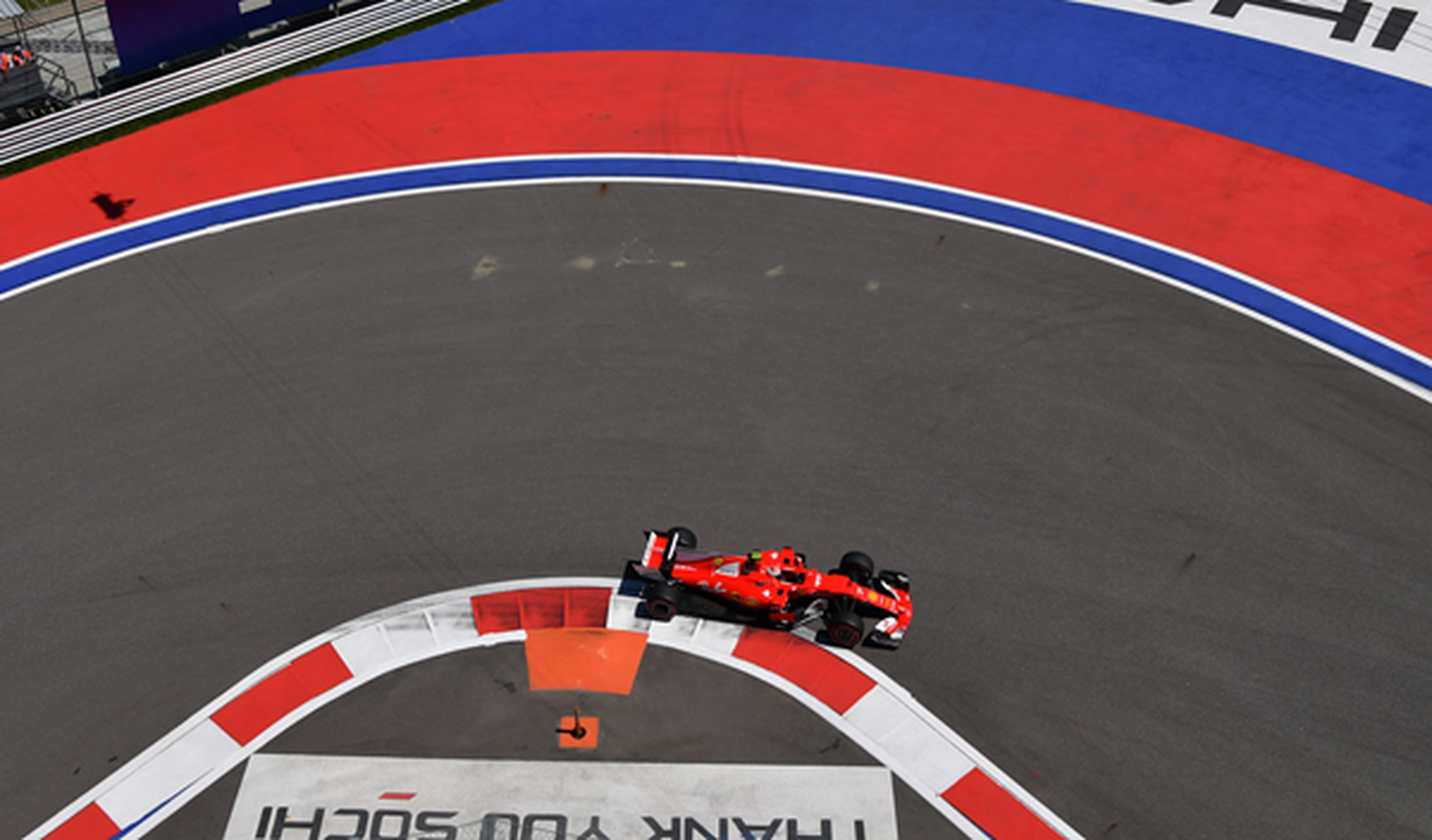 Libres 1 GP Rusia 2017: Räikkönen golpea primero