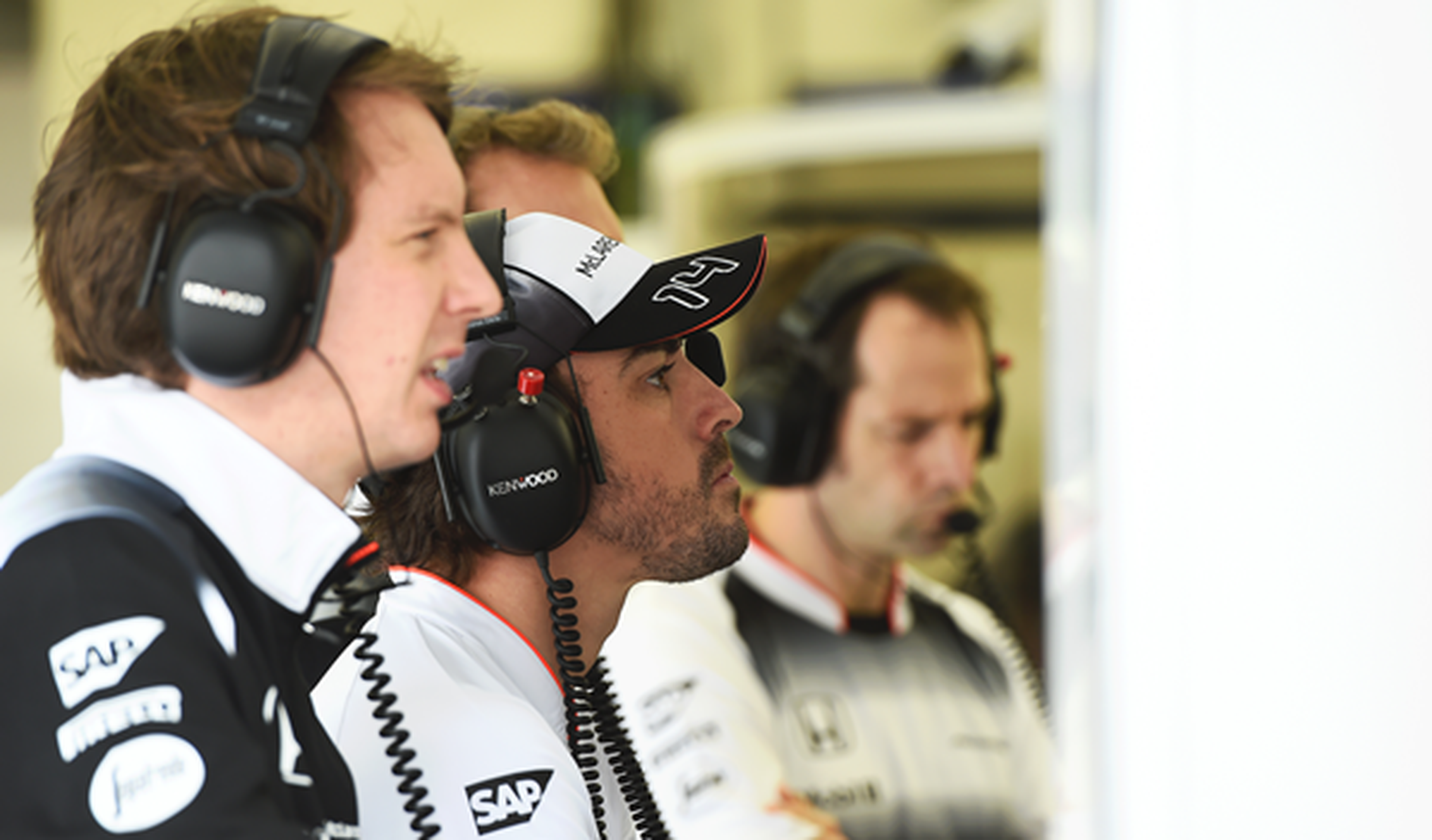 McLaren confía en que Alonso pueda correr en China