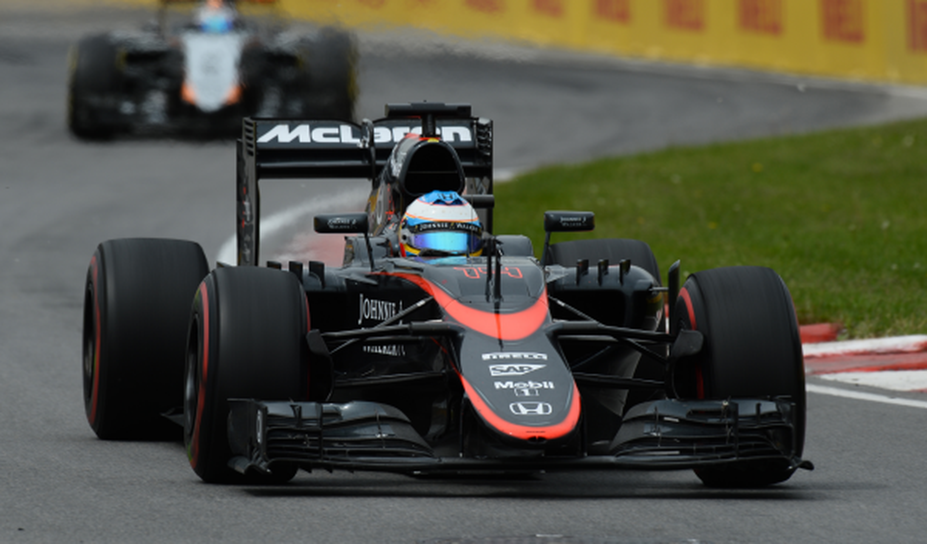 McLaren estrenará frontal en Austria