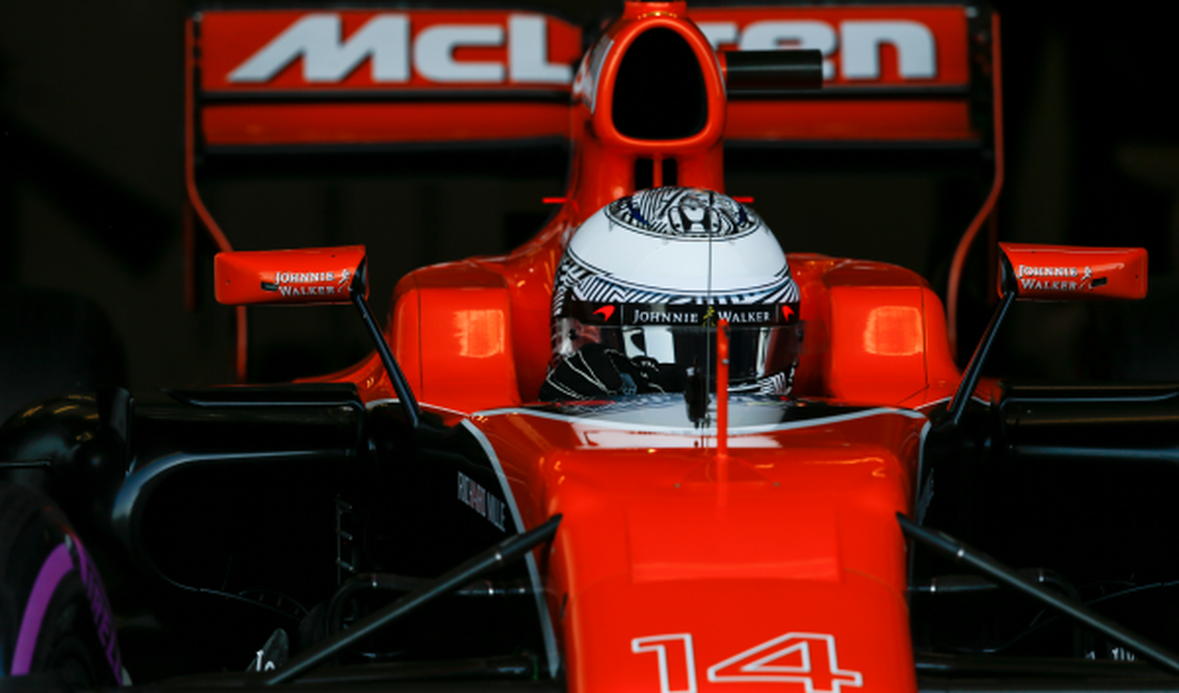 McLaren valora cambiar su motor Honda por Mercedes
