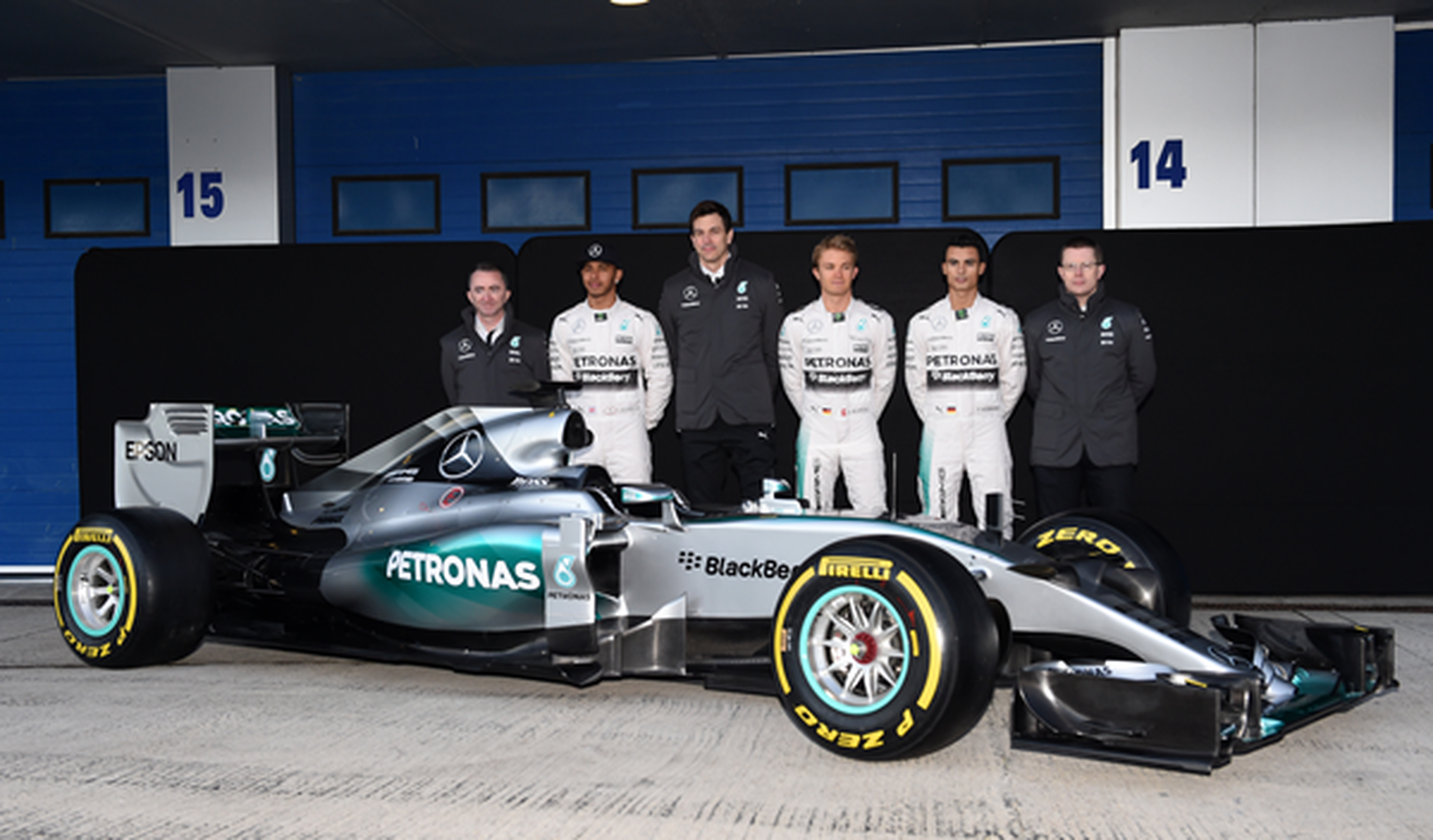 Mercedes vuelve a mostrar el W06 en Jerez