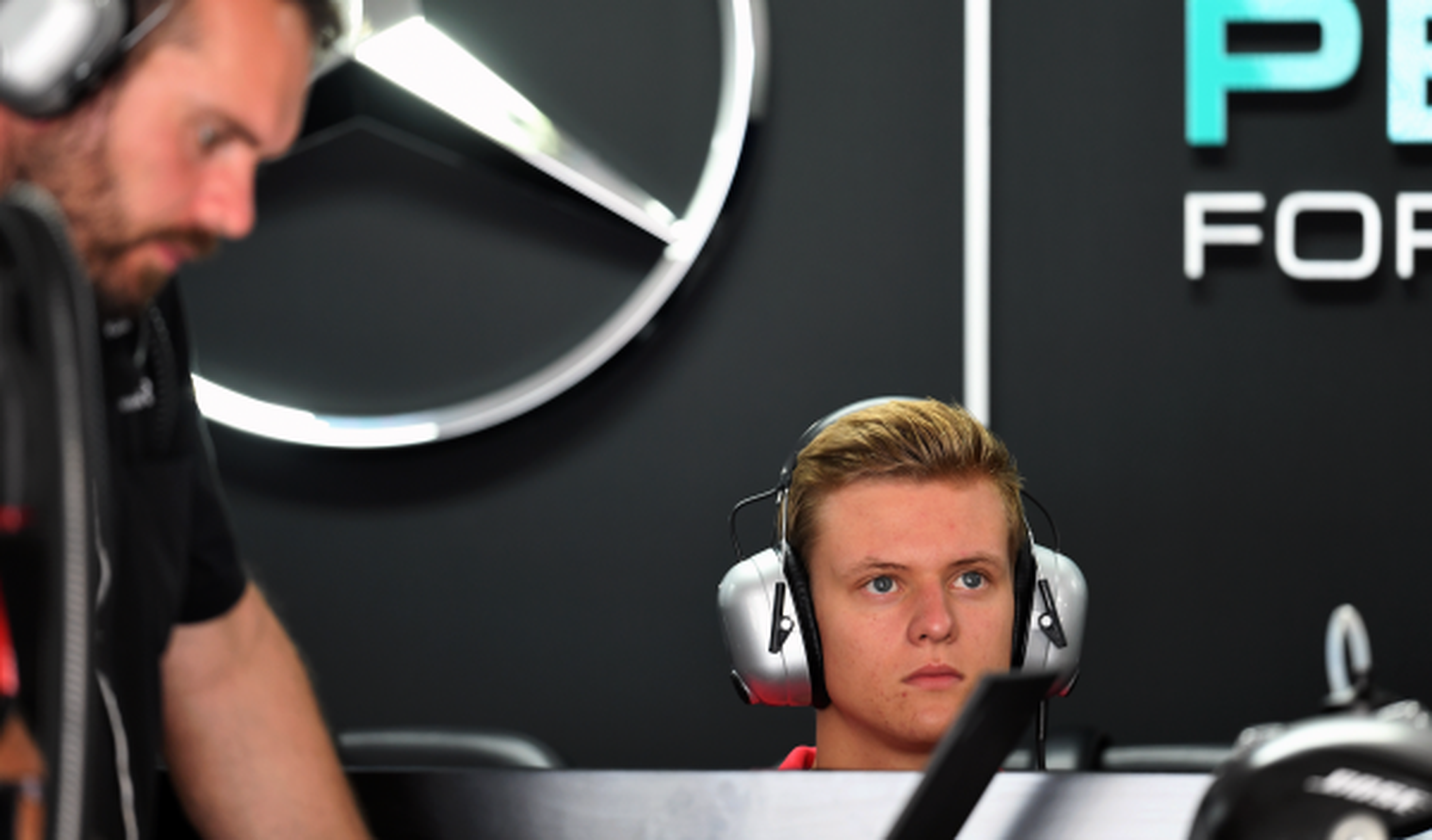 Mick Schumacher se acerca al programa de Mercedes