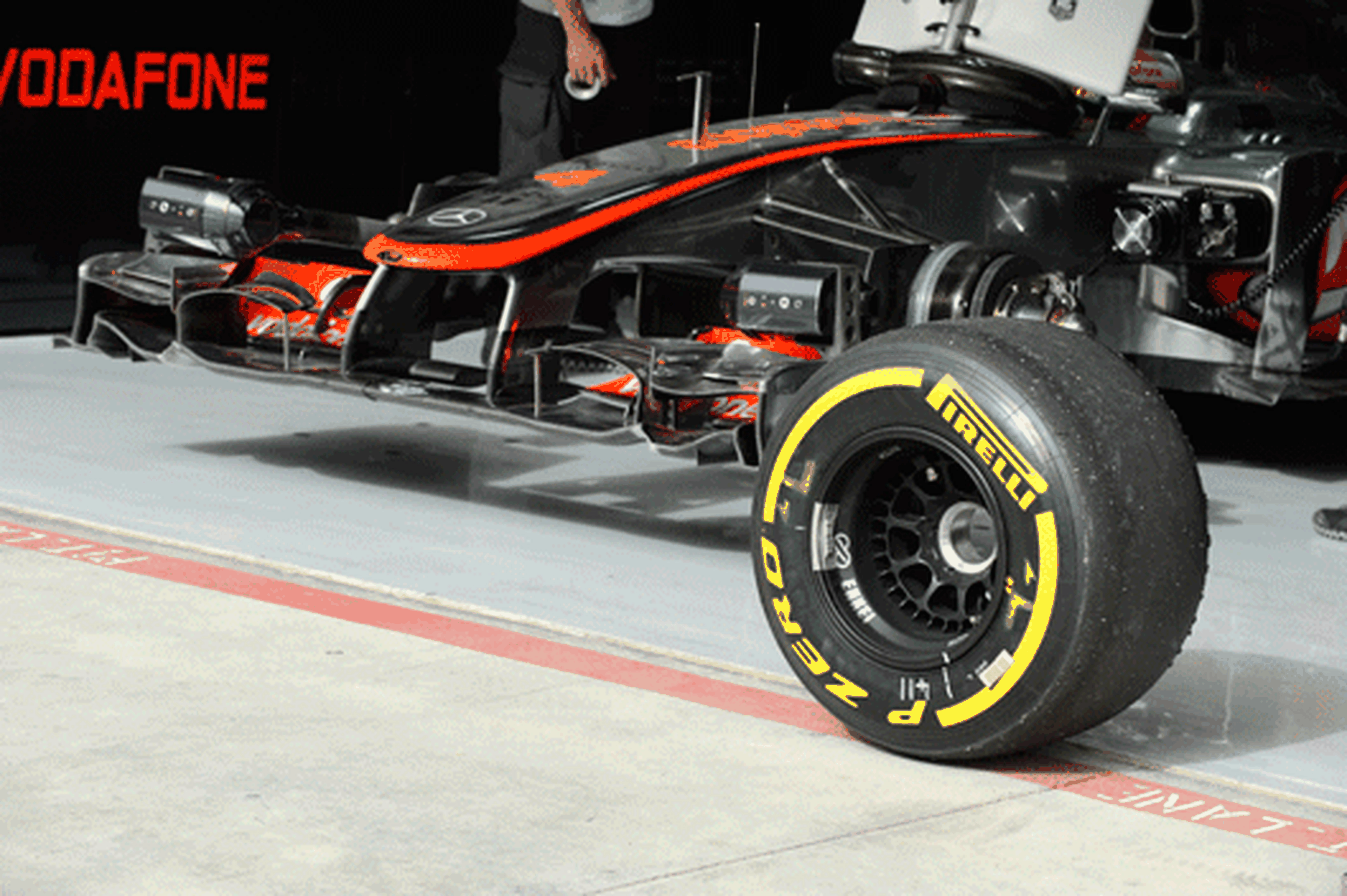 Pirelli - McLaren - Bahréin