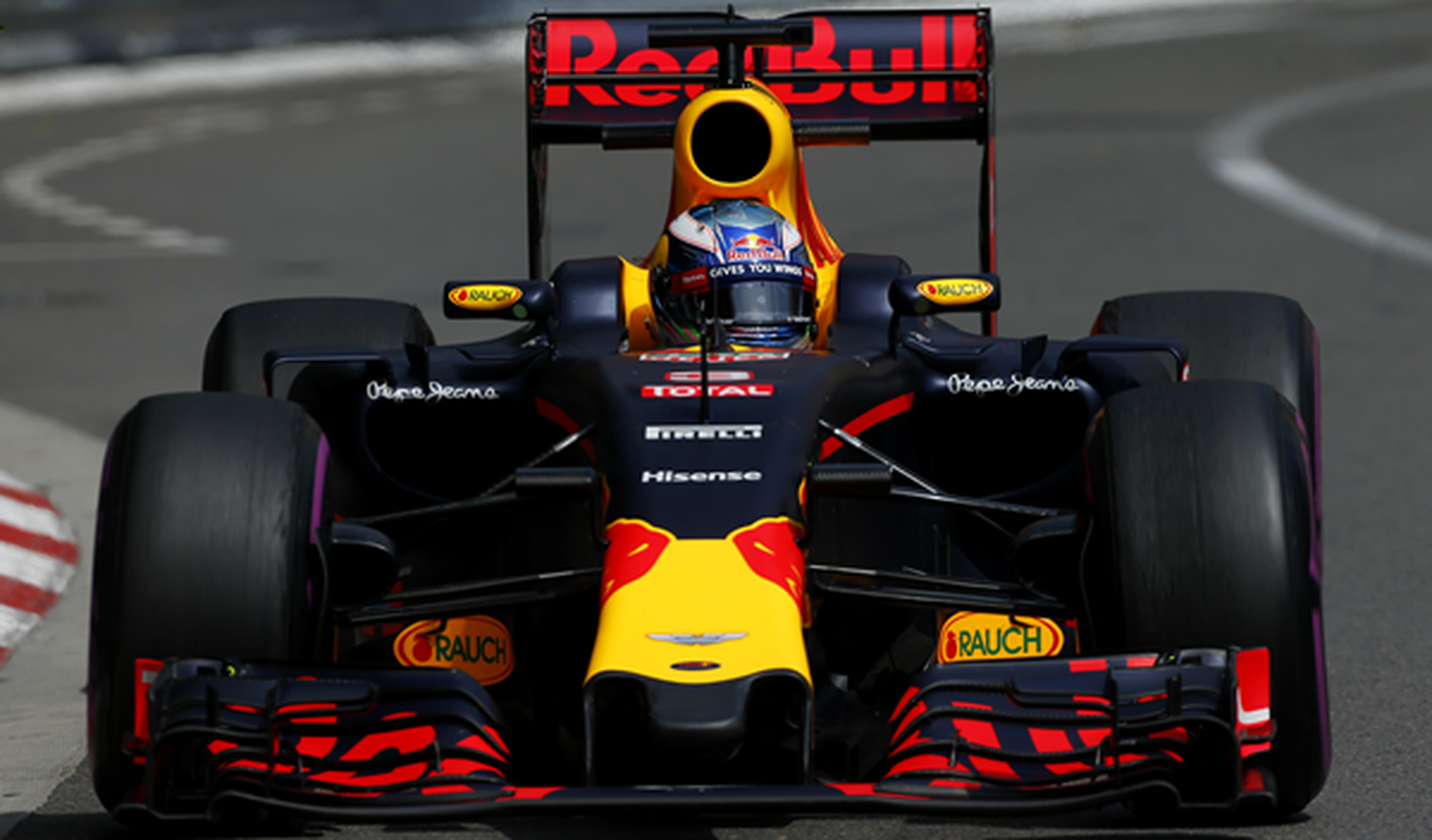 Red Bull y Toro Rosso llevarán motor Renault en 2017 y 2018