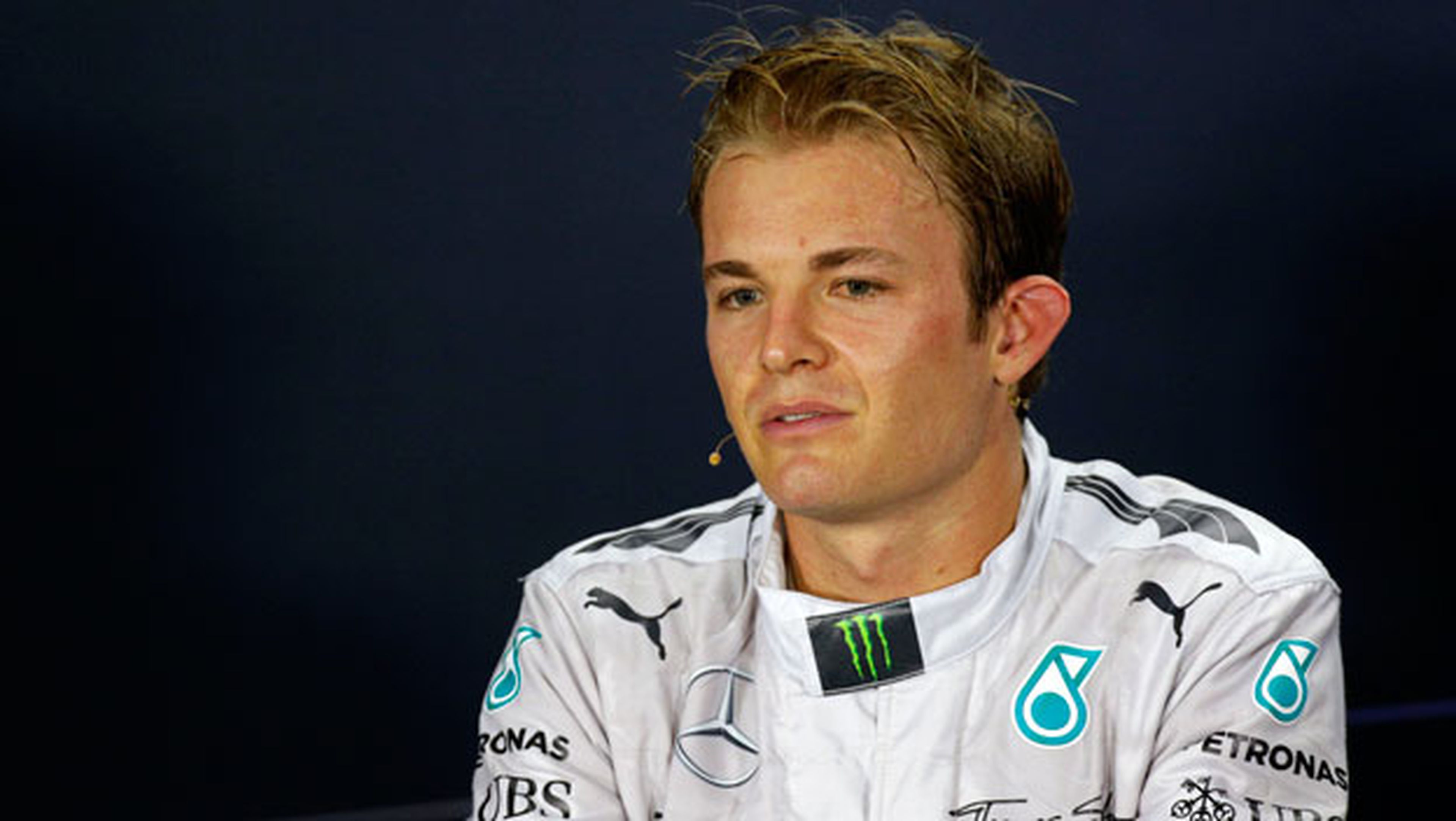 Rosberg: "La presión la tiene Hamilton"