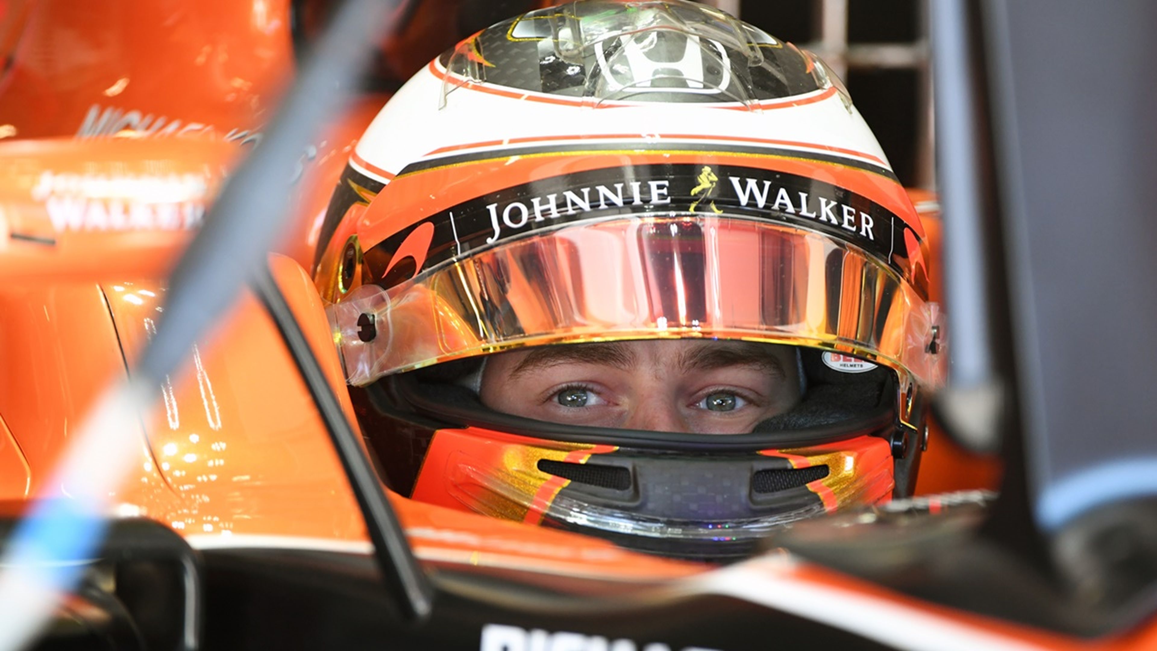 Stoffel Vandoorne, en el box de McLaren