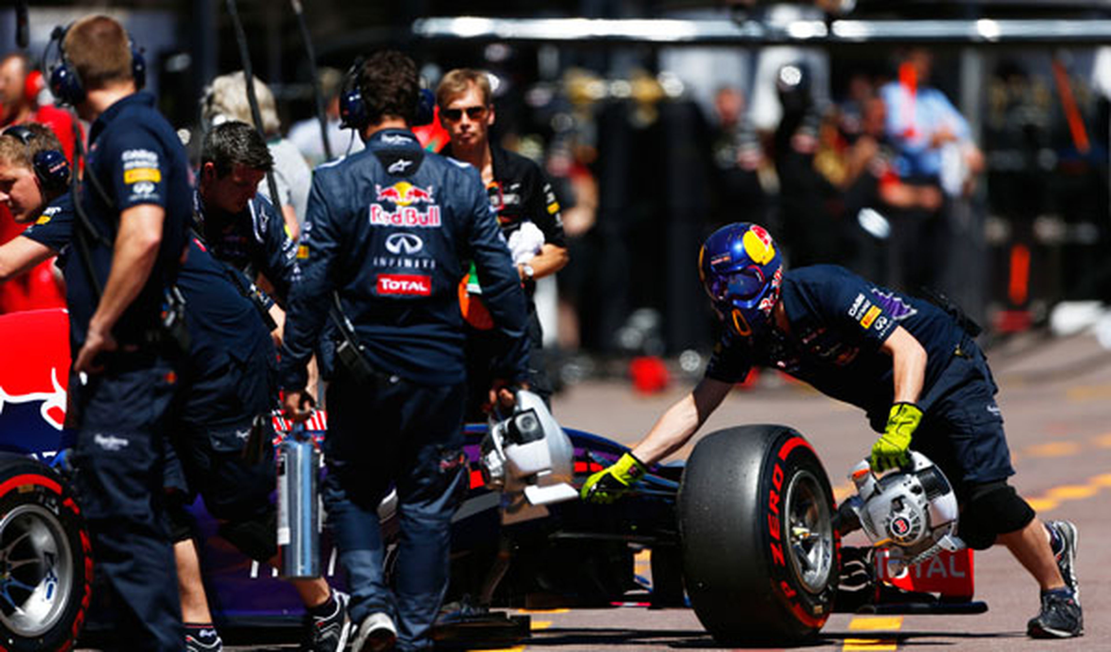 Vettel abandona el GP de Mónaco por avería