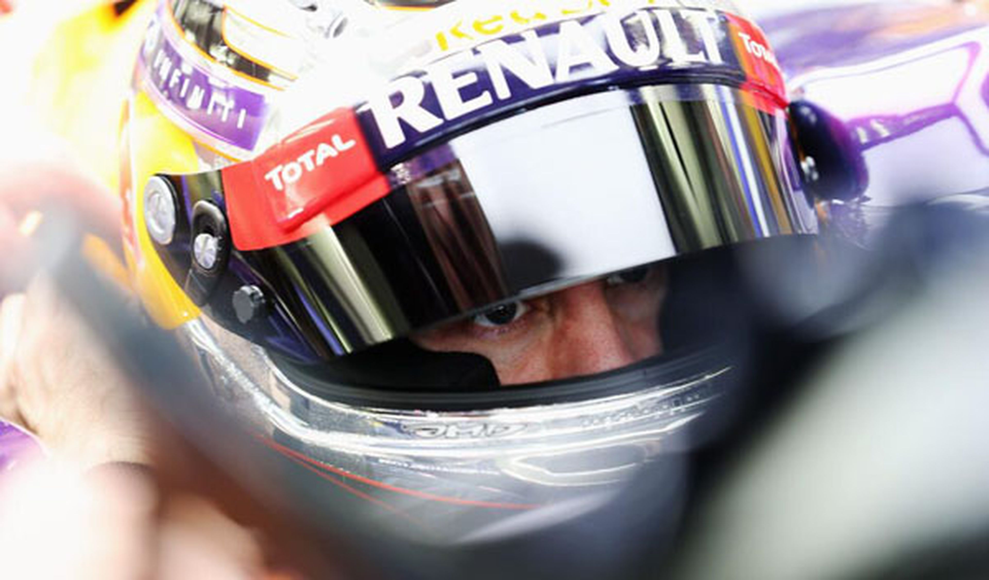 Vettel: "Pensaba atacar a Hamilton pero había que asegurar"