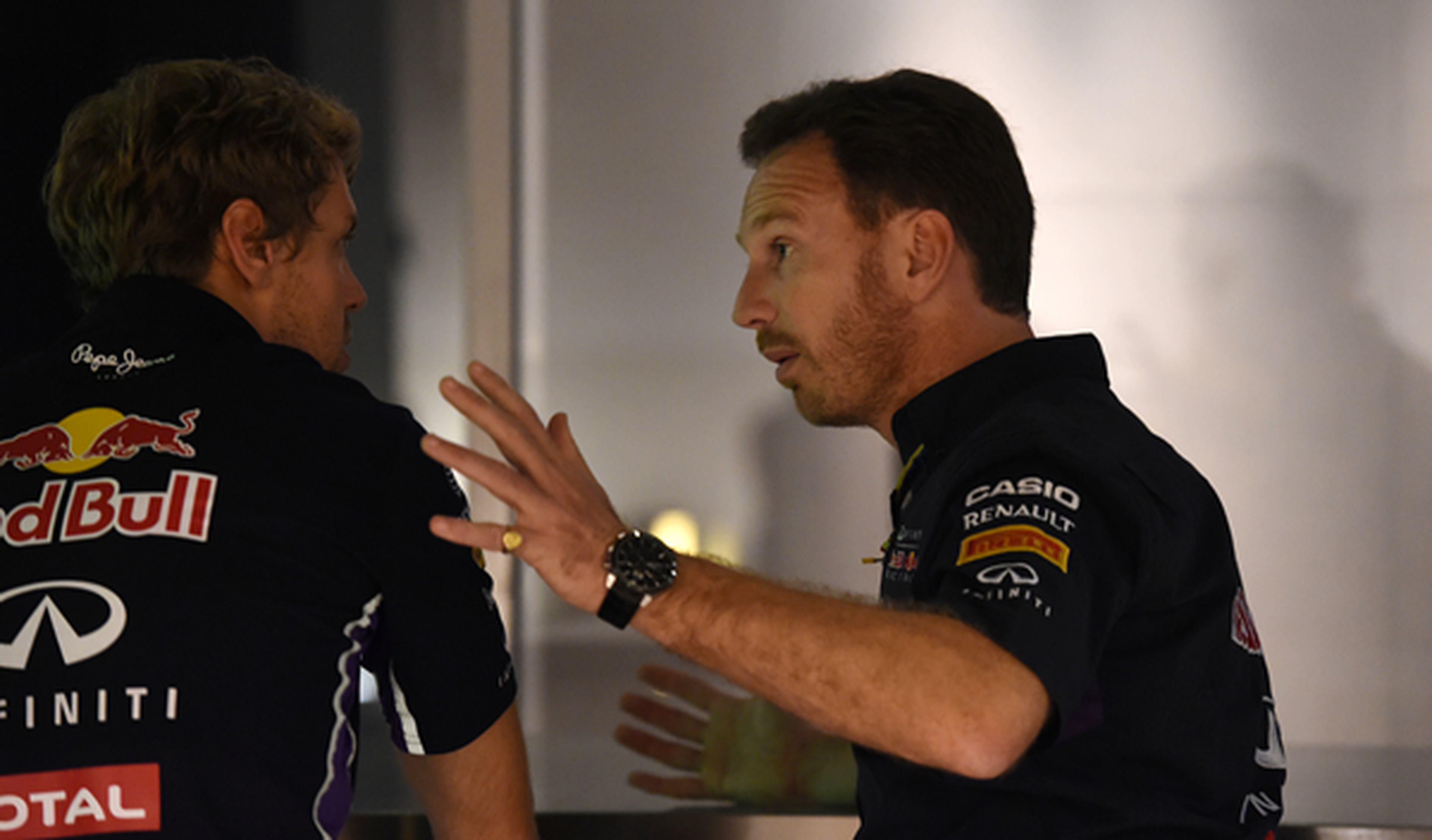 Vettel pensó retirarse en 2014, según Horner