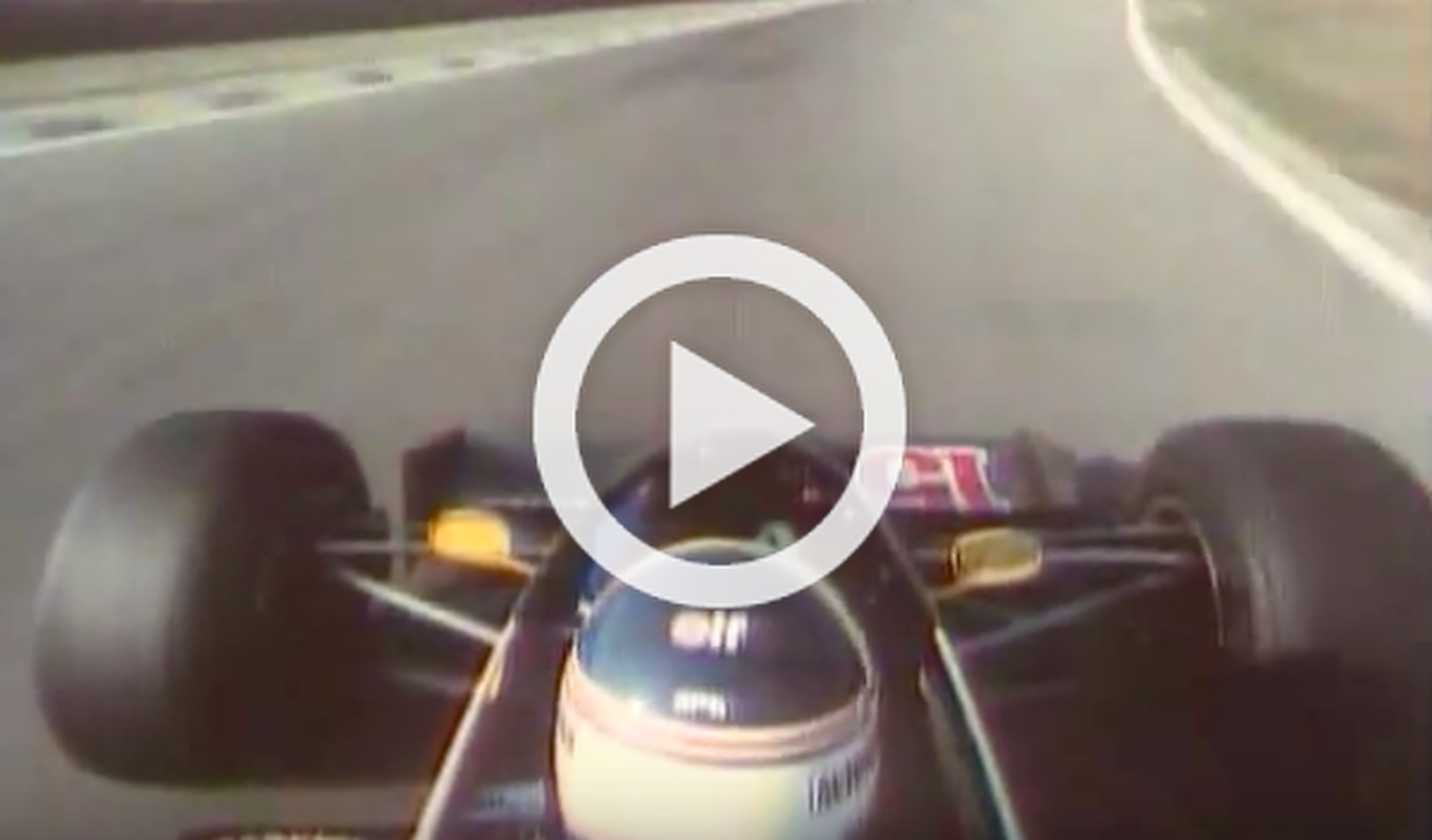 Vídeo: vuelta al pasado en el Renault F1 de 1983 con Prost
