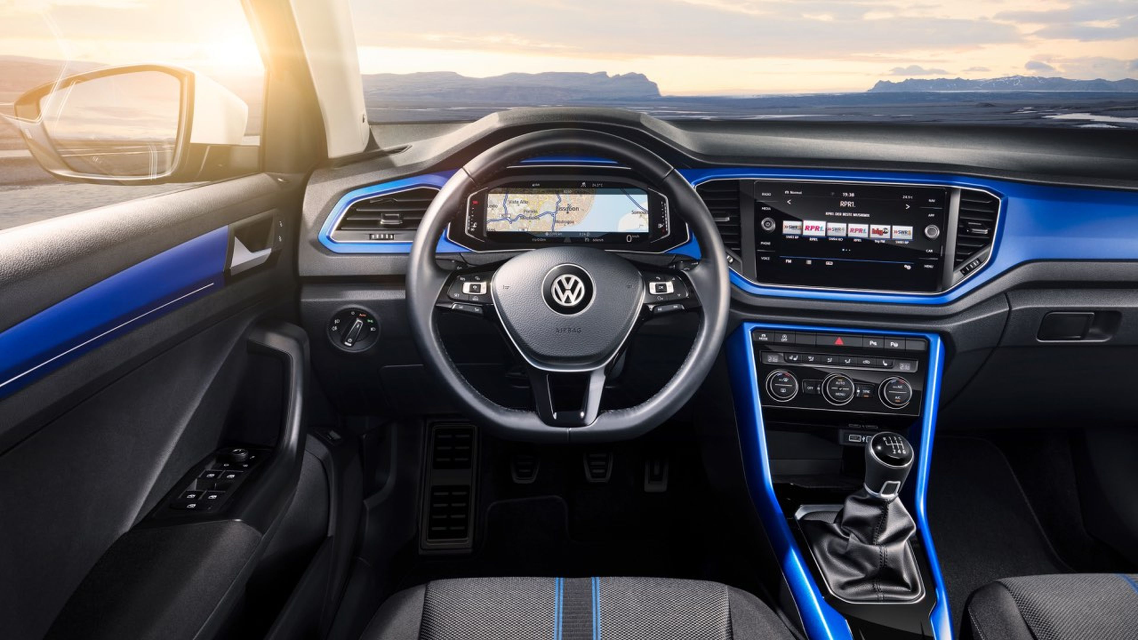 Volkswagen T-Roc, toda la información del nuevo SUV de VW