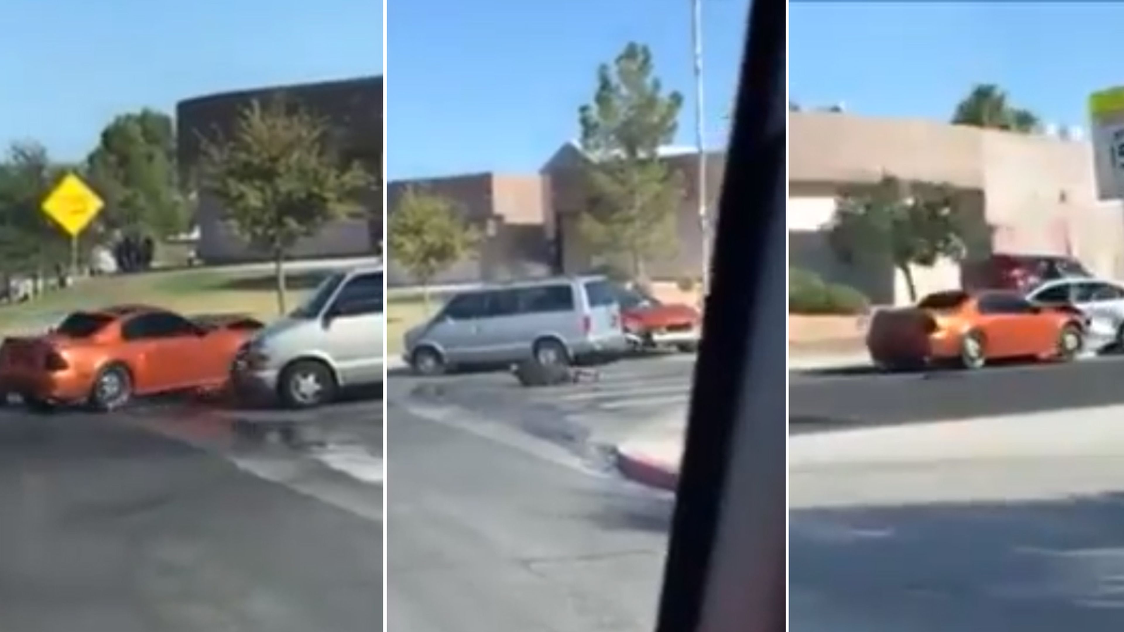 Un Ford Mustang intenta atropellar varios peatones