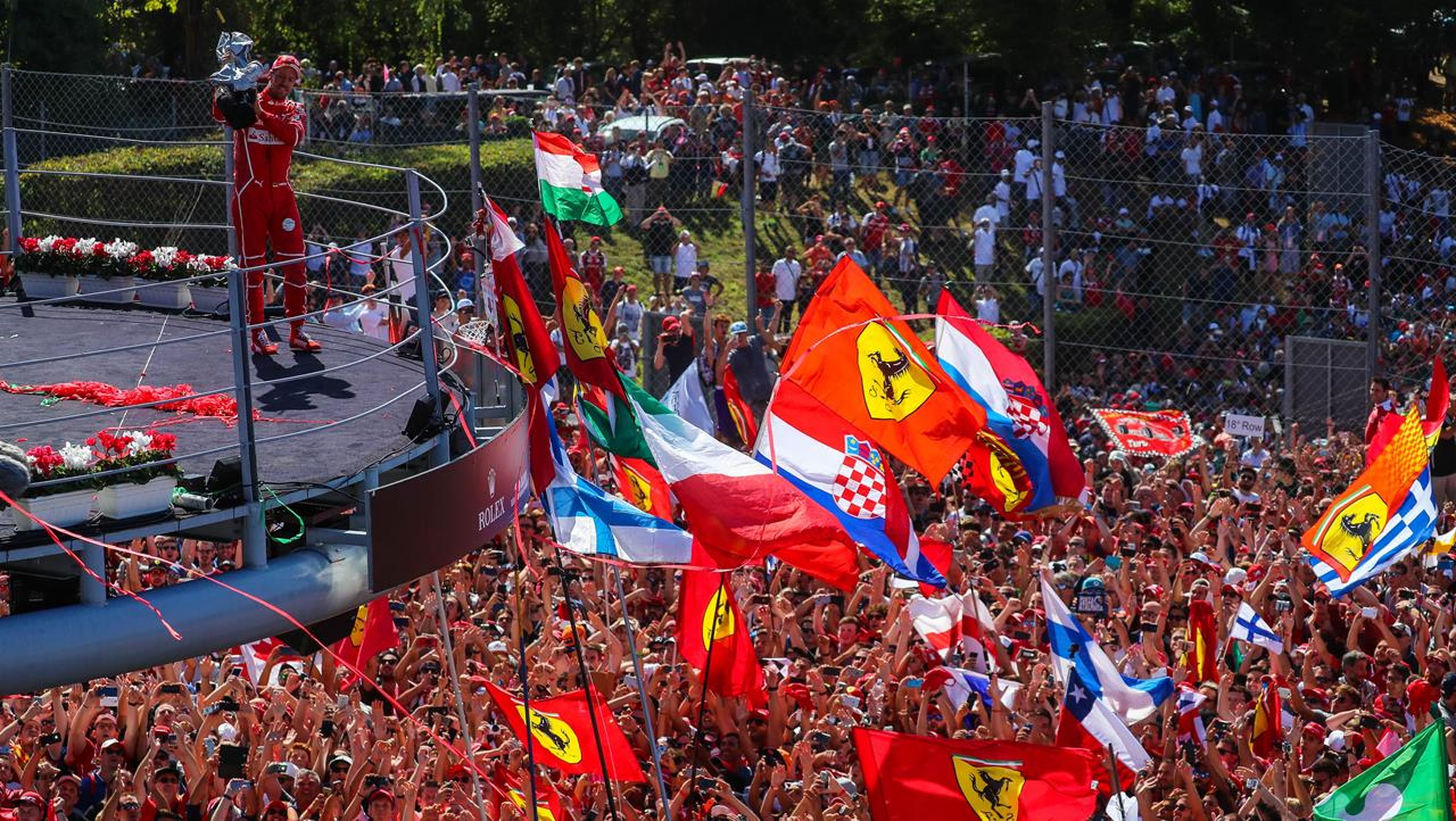 Vettel, en el podio del GP de Italia
