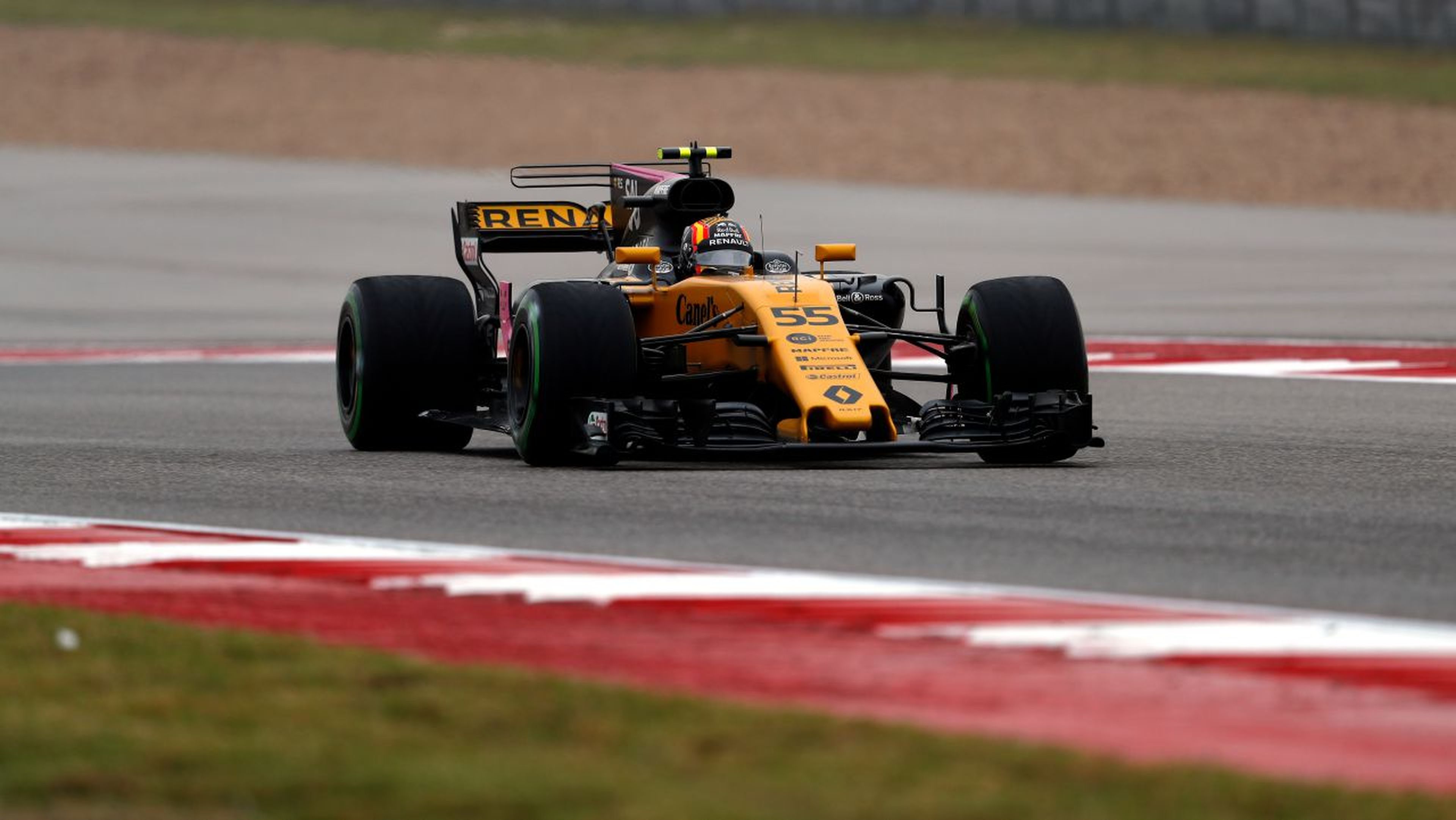 Carlos Sainz con su Renault F1