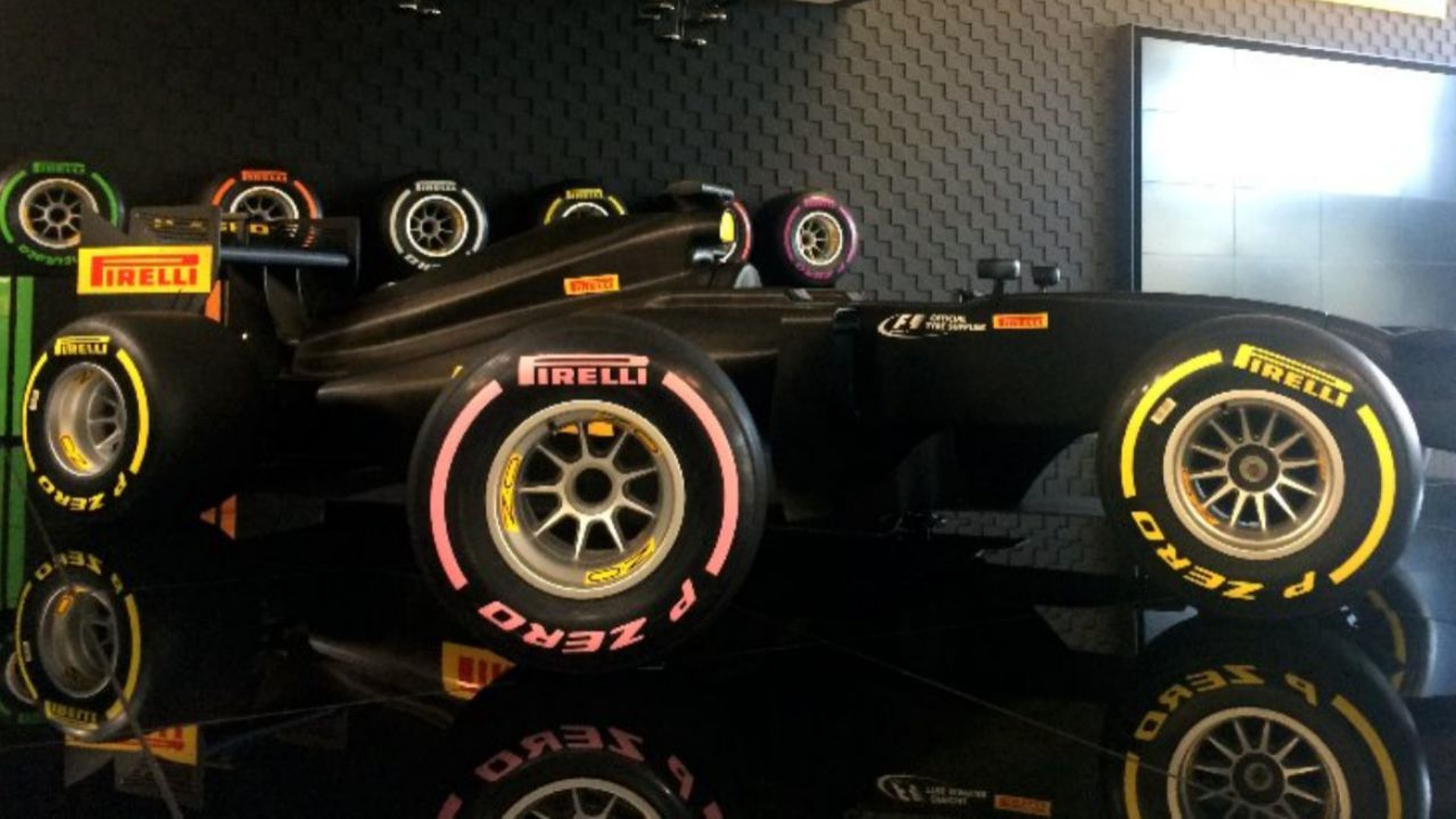 Pirelli neumático rosa