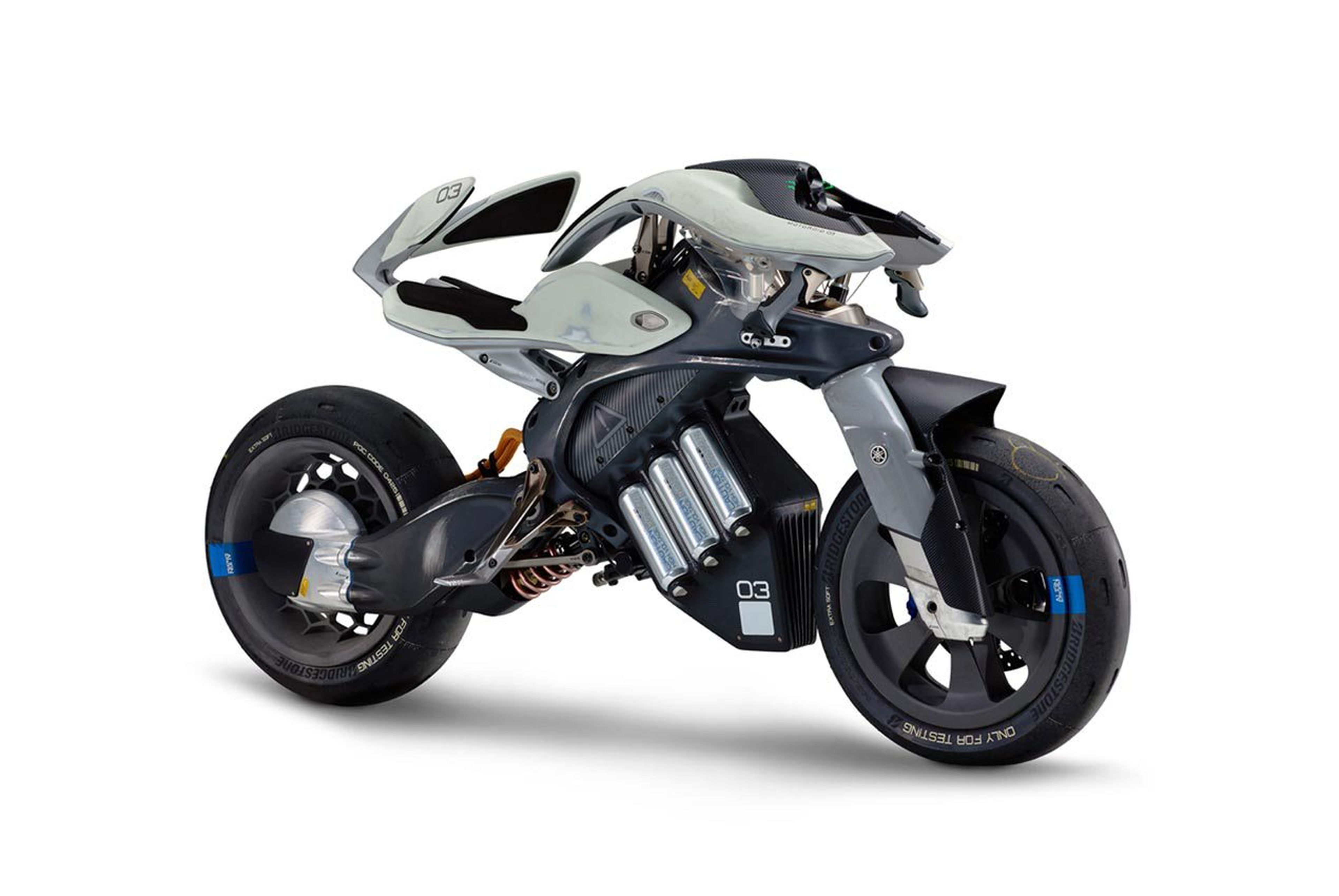 Yamaha MOTOROiD, la primera moto con inteligencia artificial