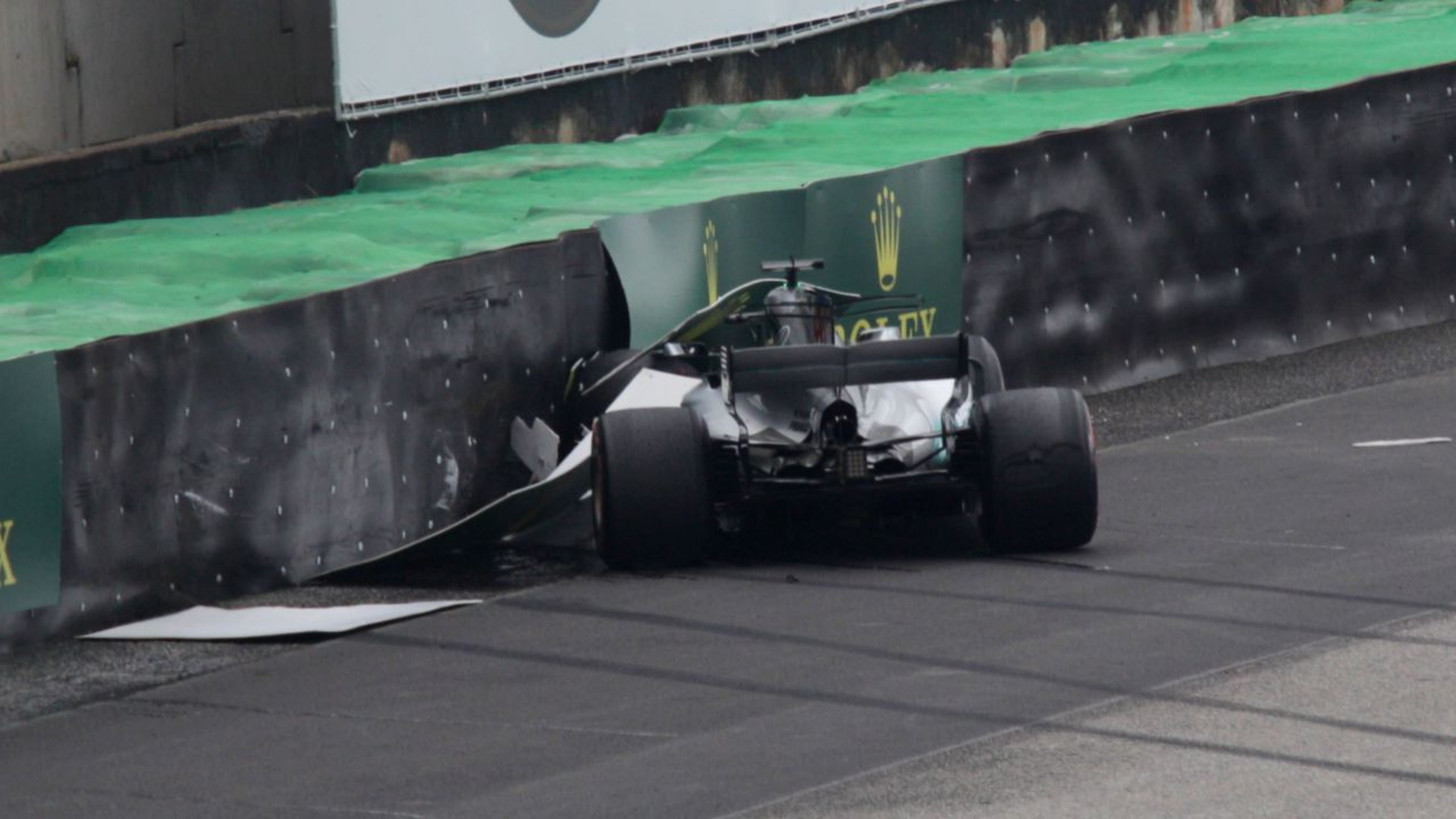 Accidente de Hamilton en el GP de Brasil
