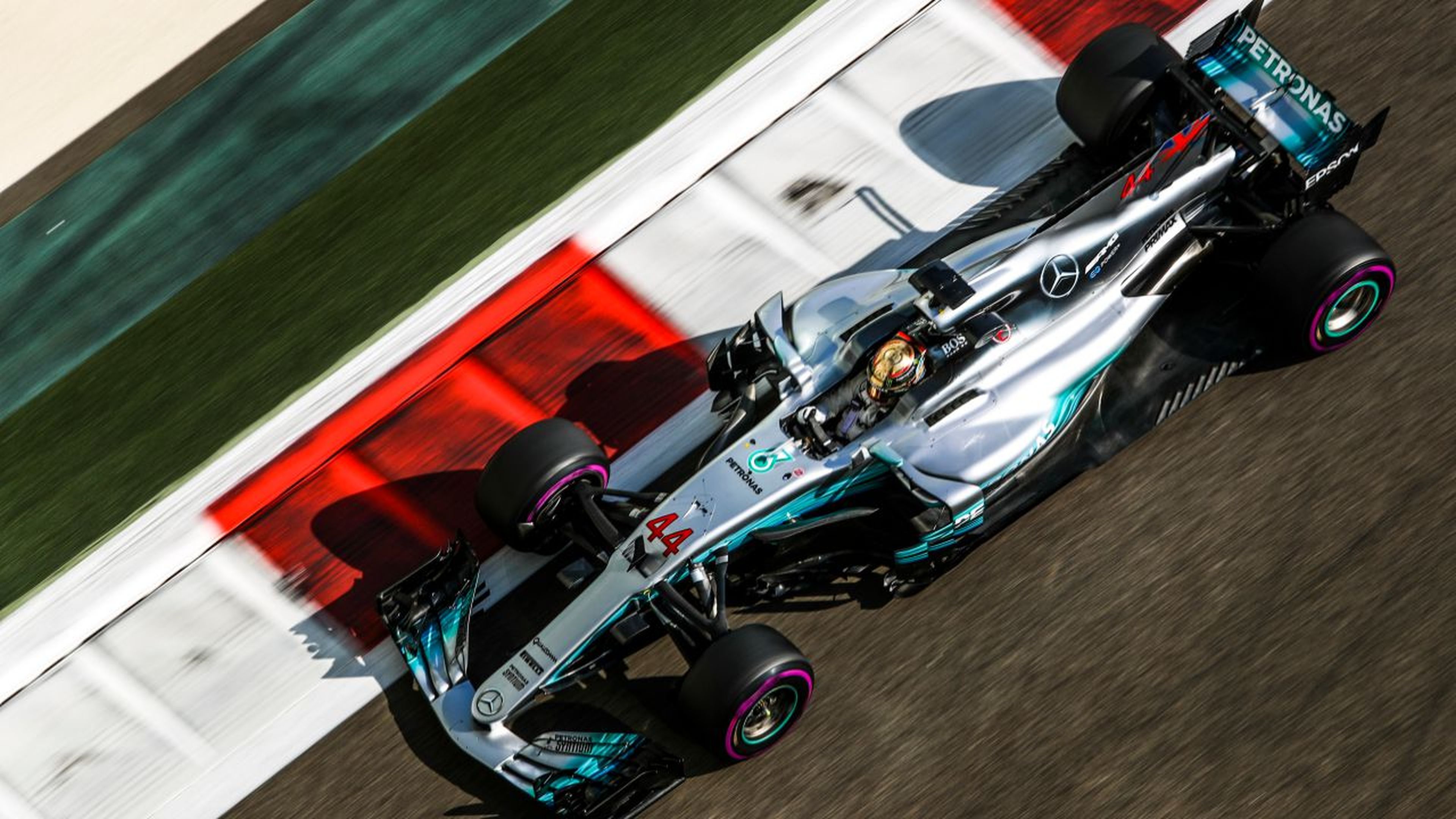Lewis Hamilton, durante el Gran Premio de Abu Dhabi