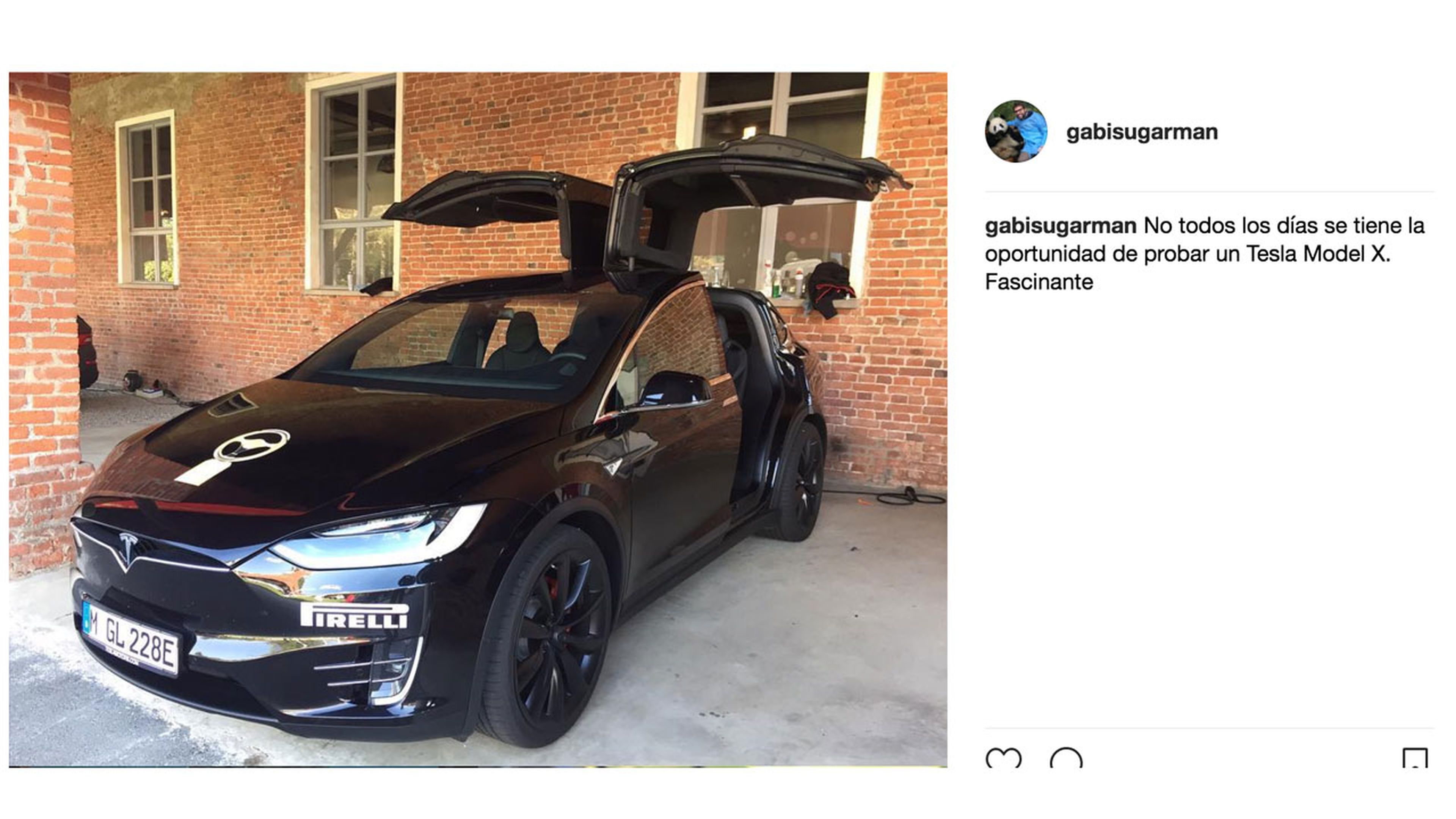 Foto de la prueba del Tesla Model X publicada en Instagram.