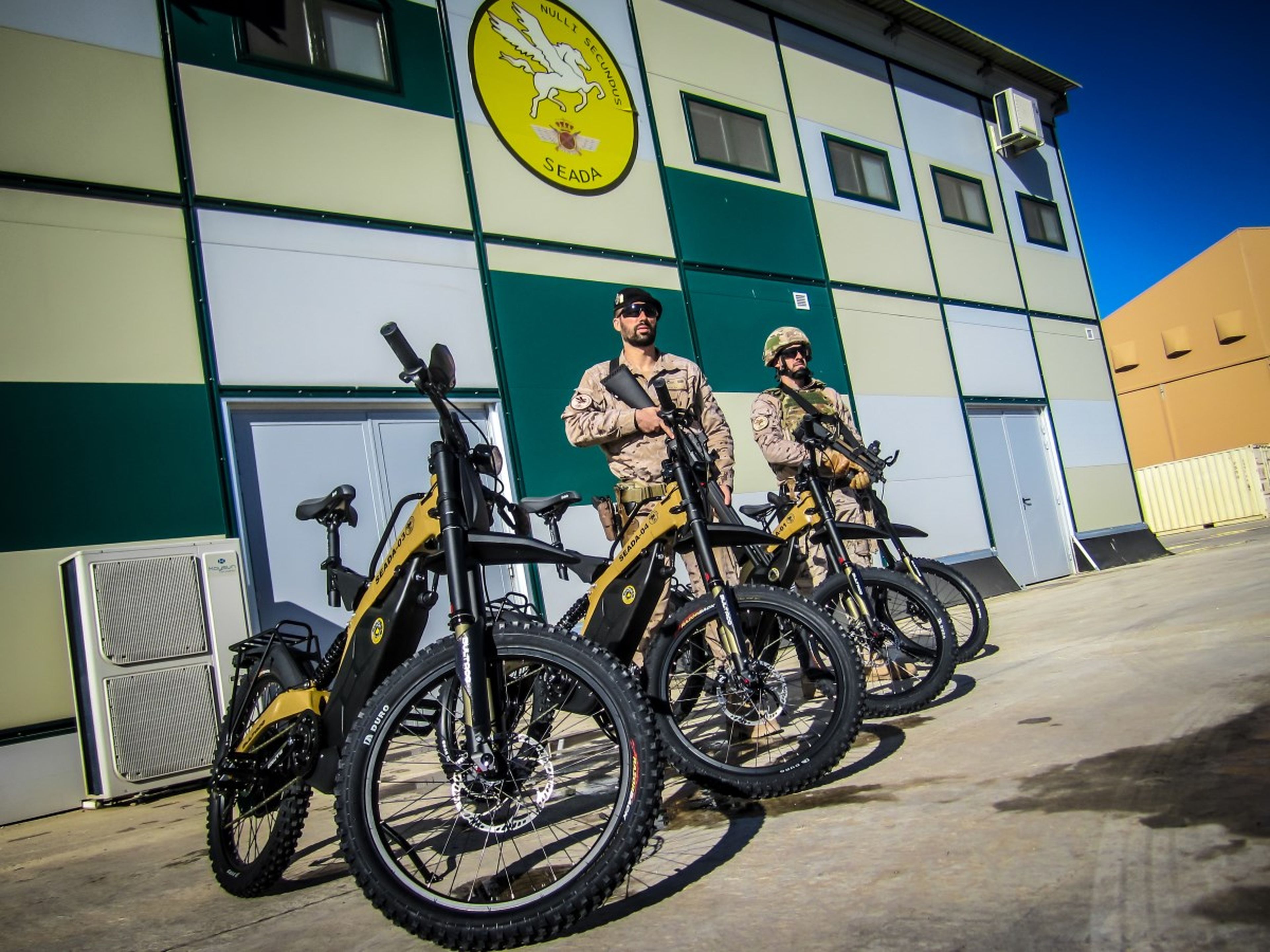 Bultaco entrega las primeras unidades de su Brinco R al ejército español