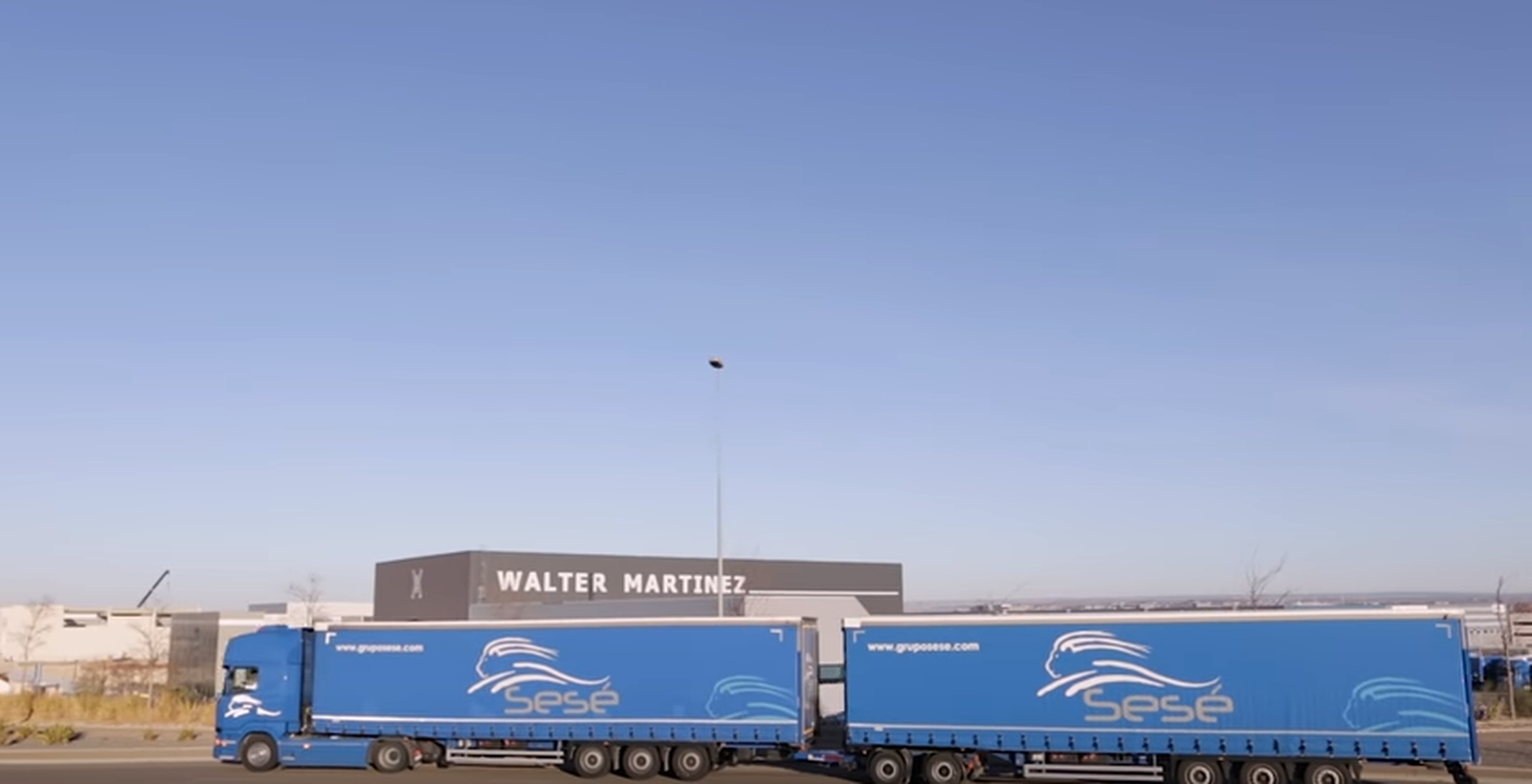 El camión más largo que circula por España