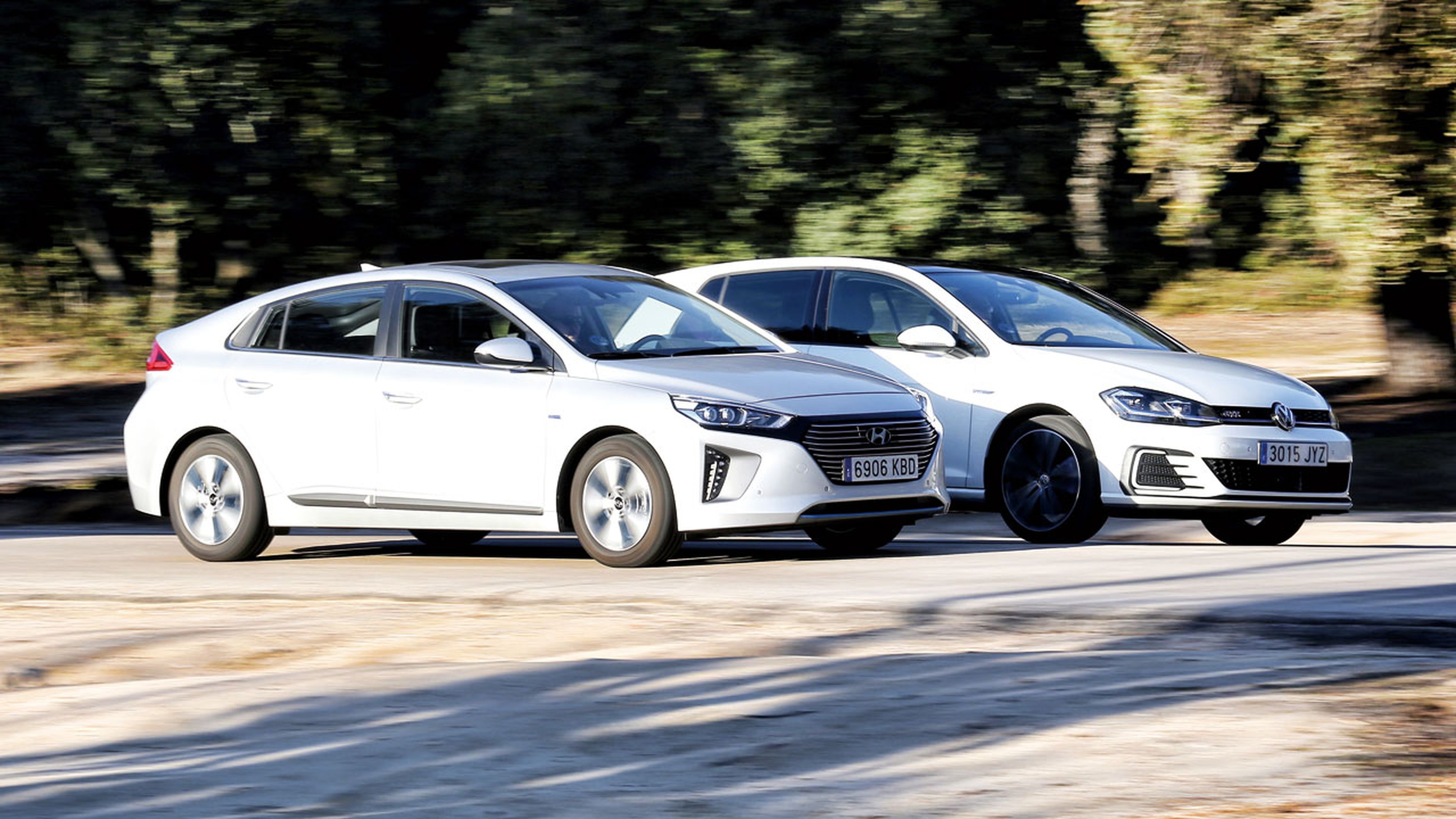 Comparativa: Hyundai Ioniq y VW Golf GTE