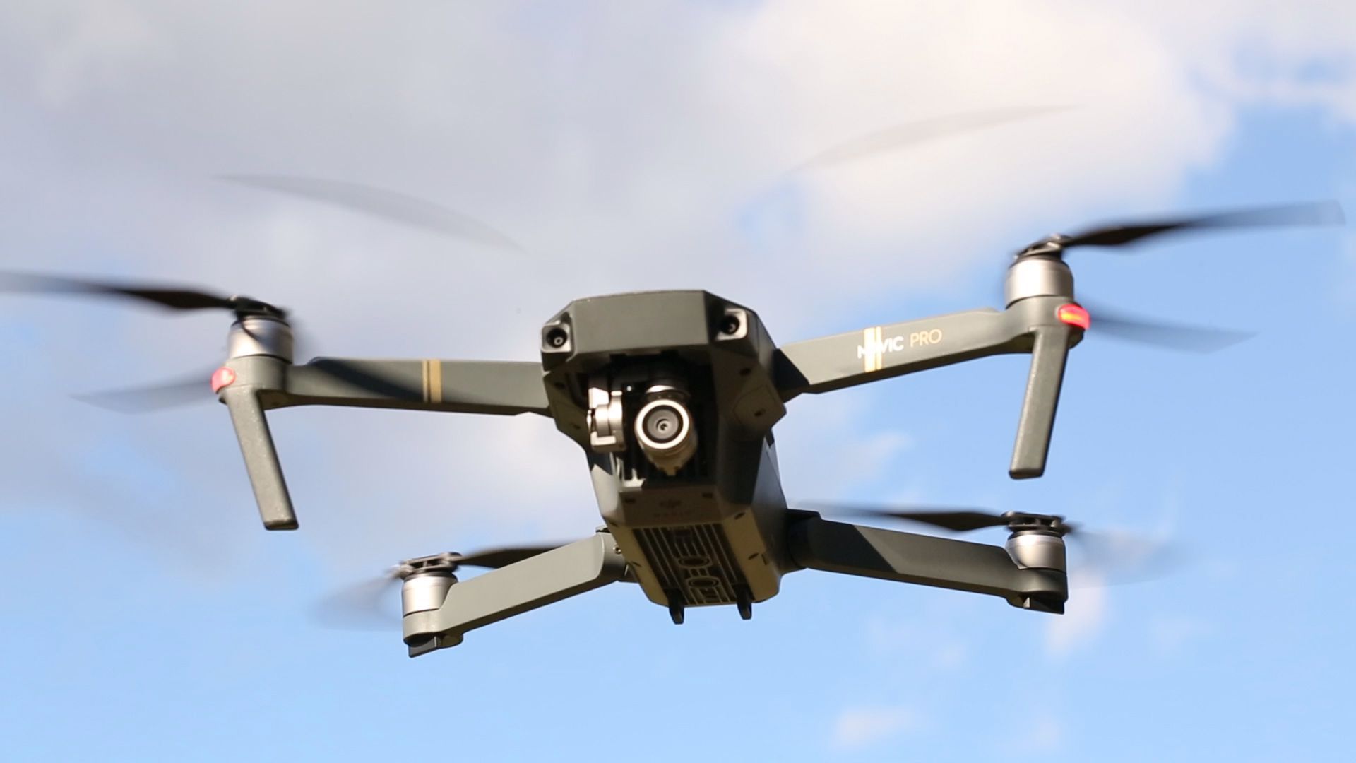 EXCLUSIVA: La DGT nos confirma que este dron que está para -- Autobild.es