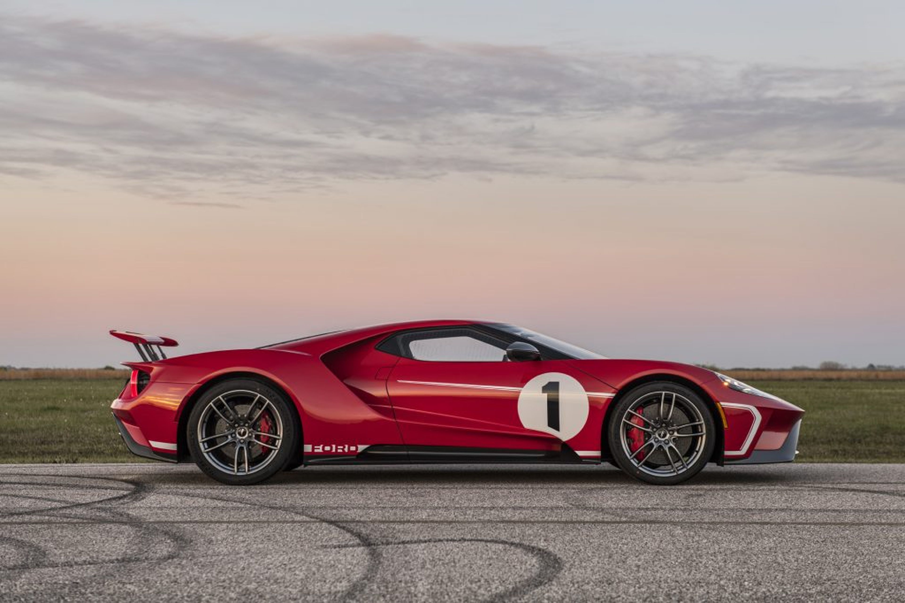 Ford GT Heritage Edition Hennessey