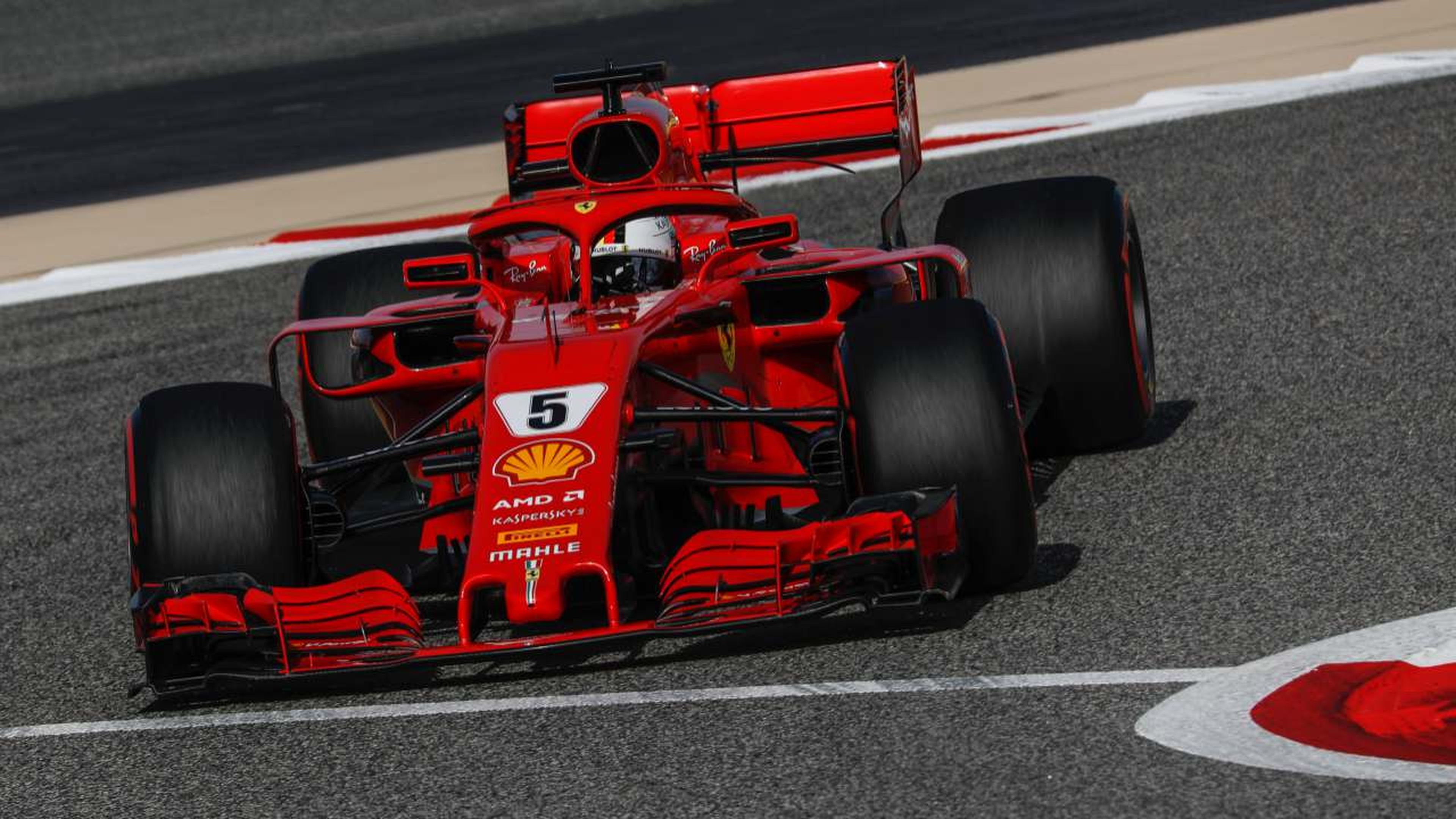 Pole de Vettel en Bahrein