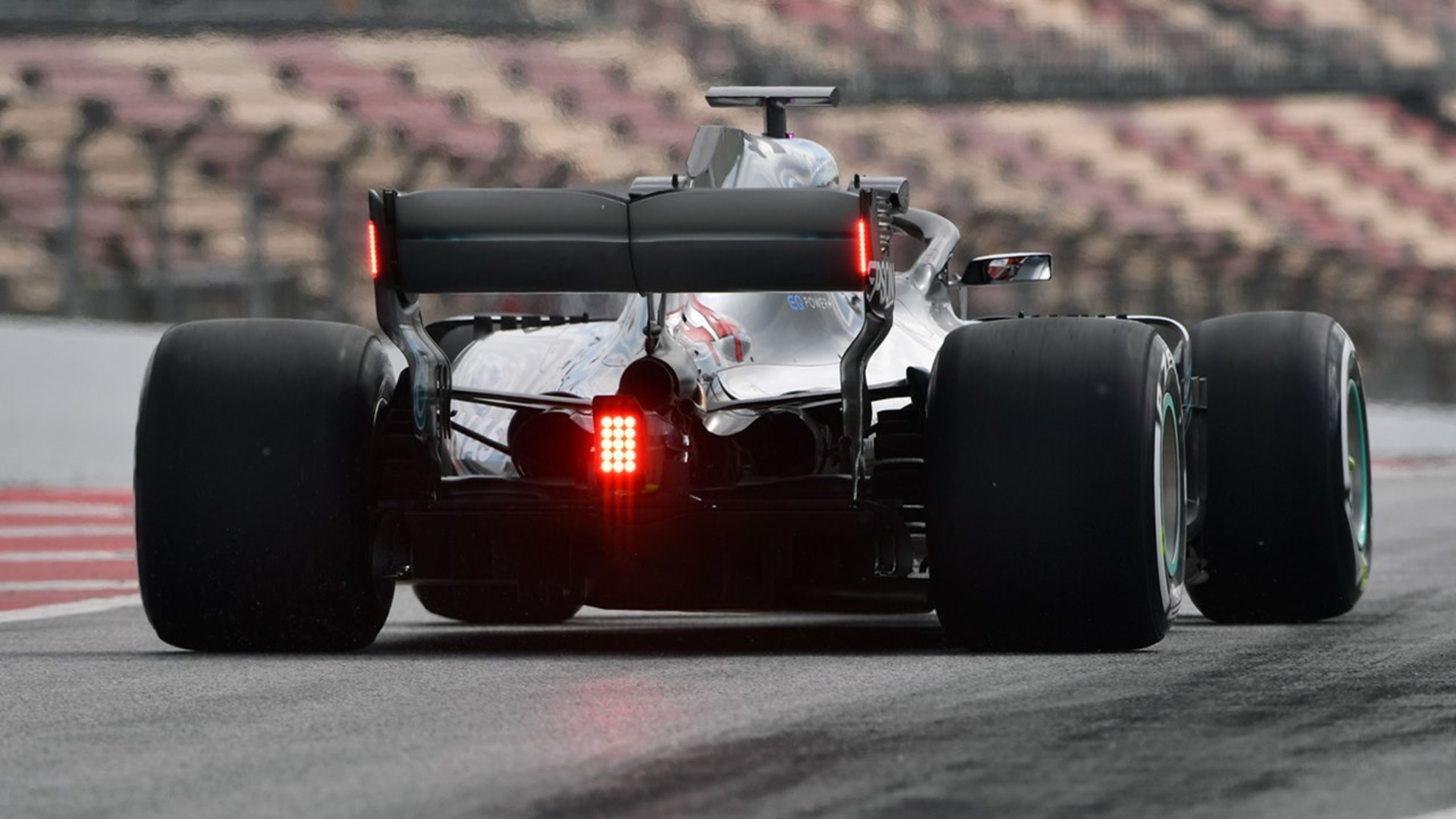Luces Mercedes F1