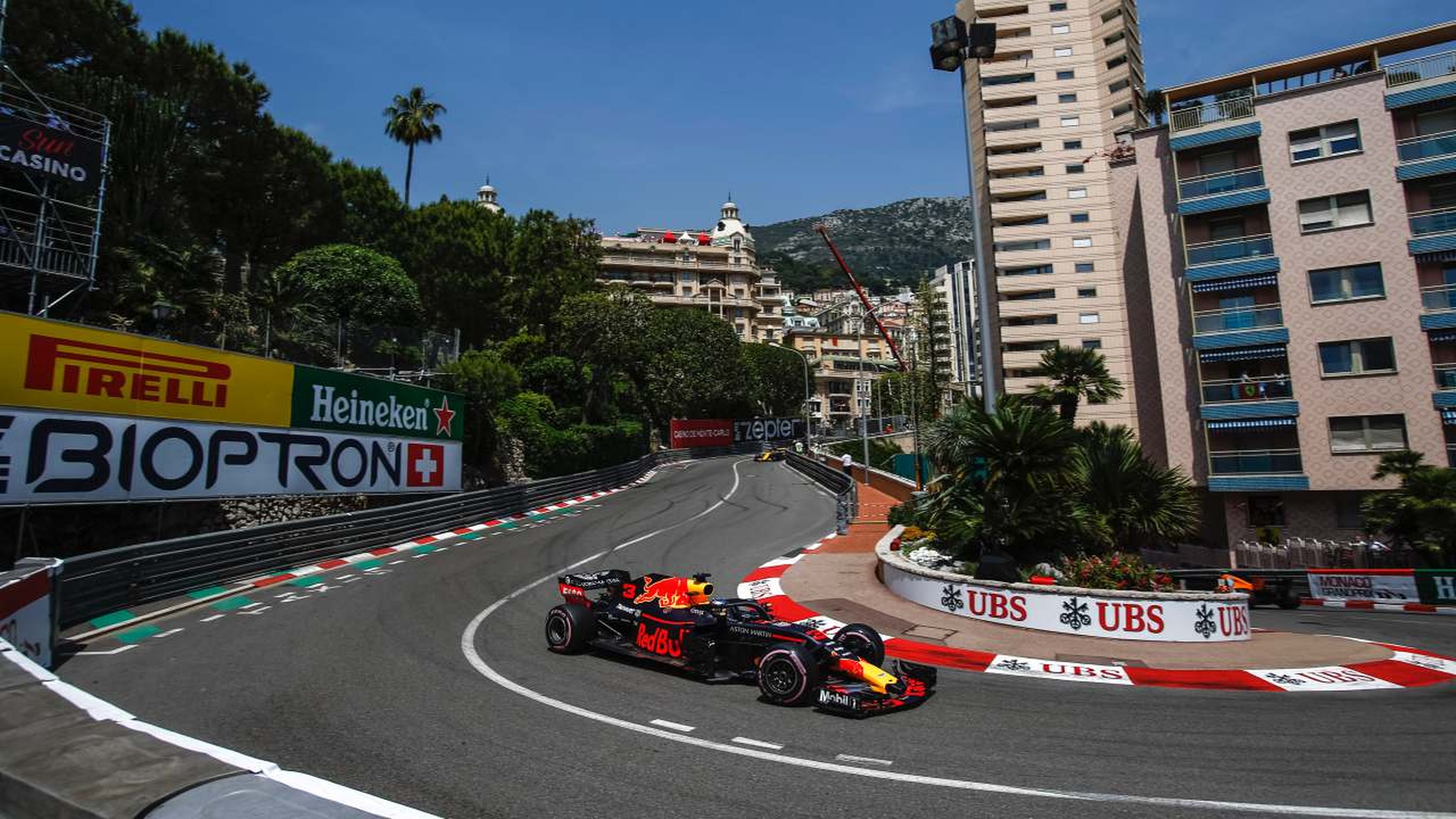 Pole de Ricciardo en Mónaco