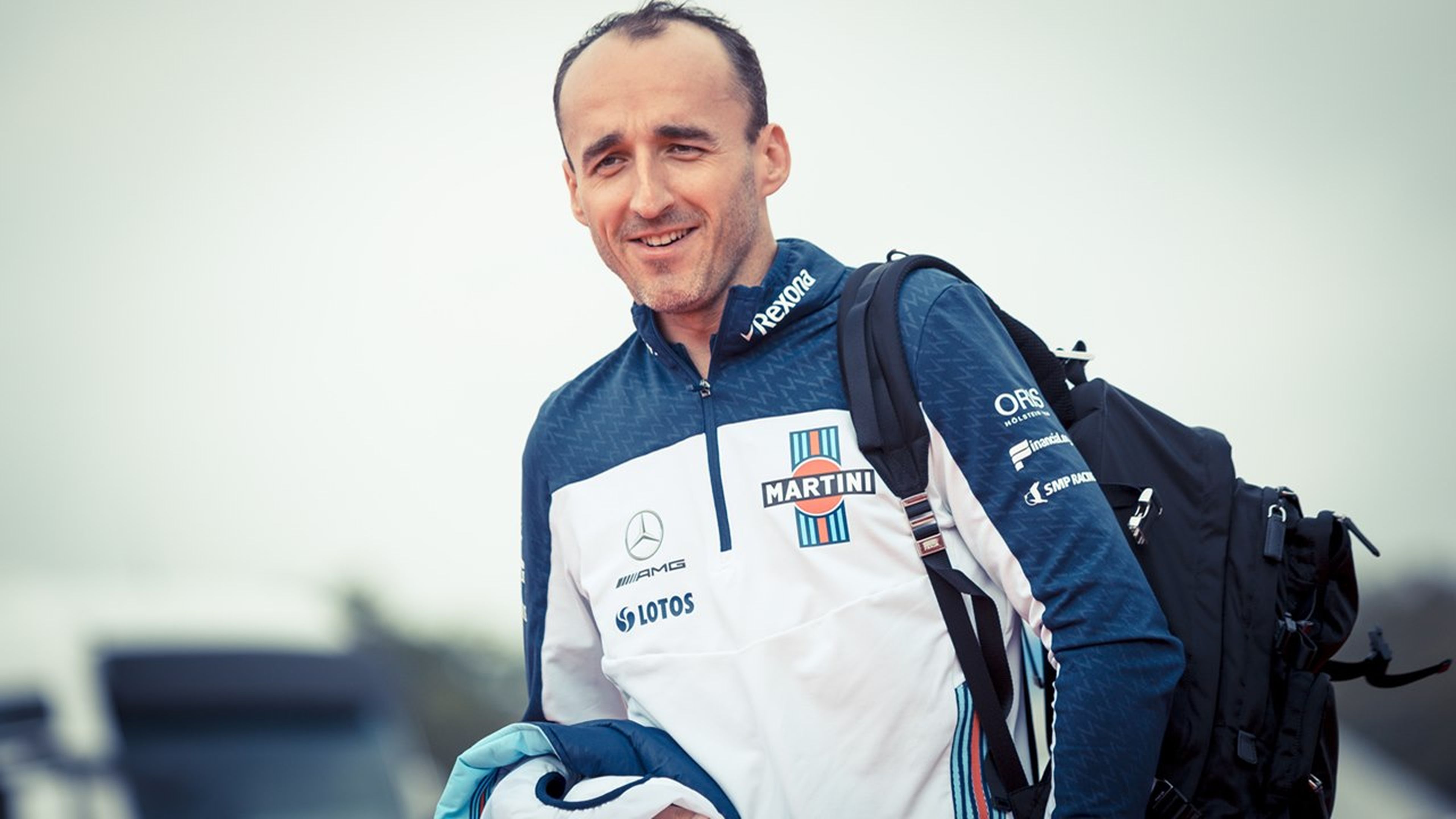 Robert Kubica, en el paddock de F1
