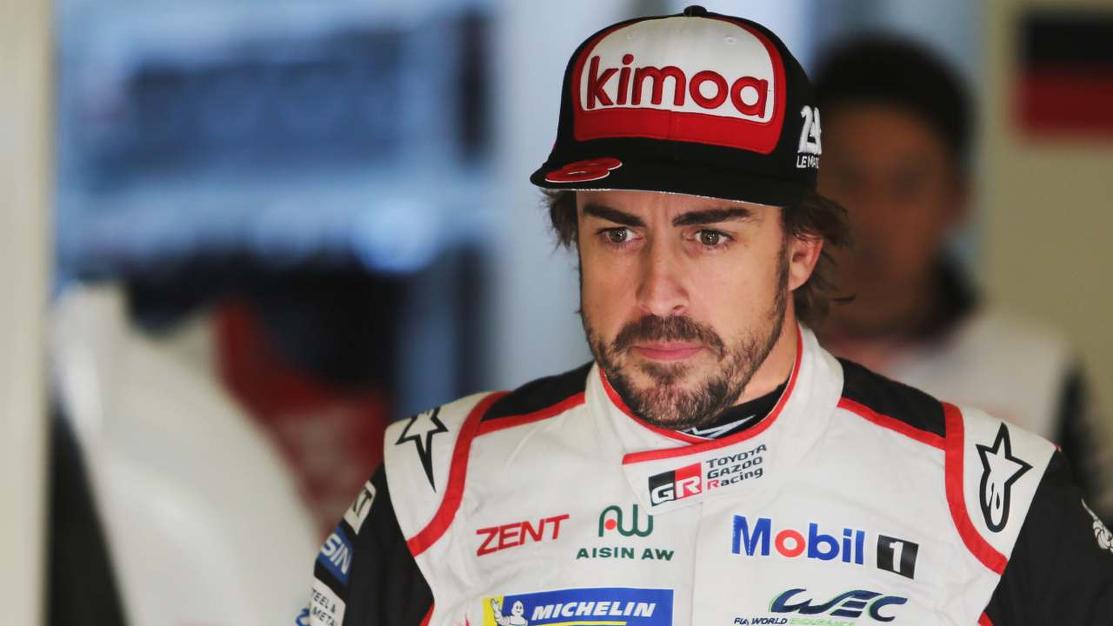 Fernando Alonso concentrado