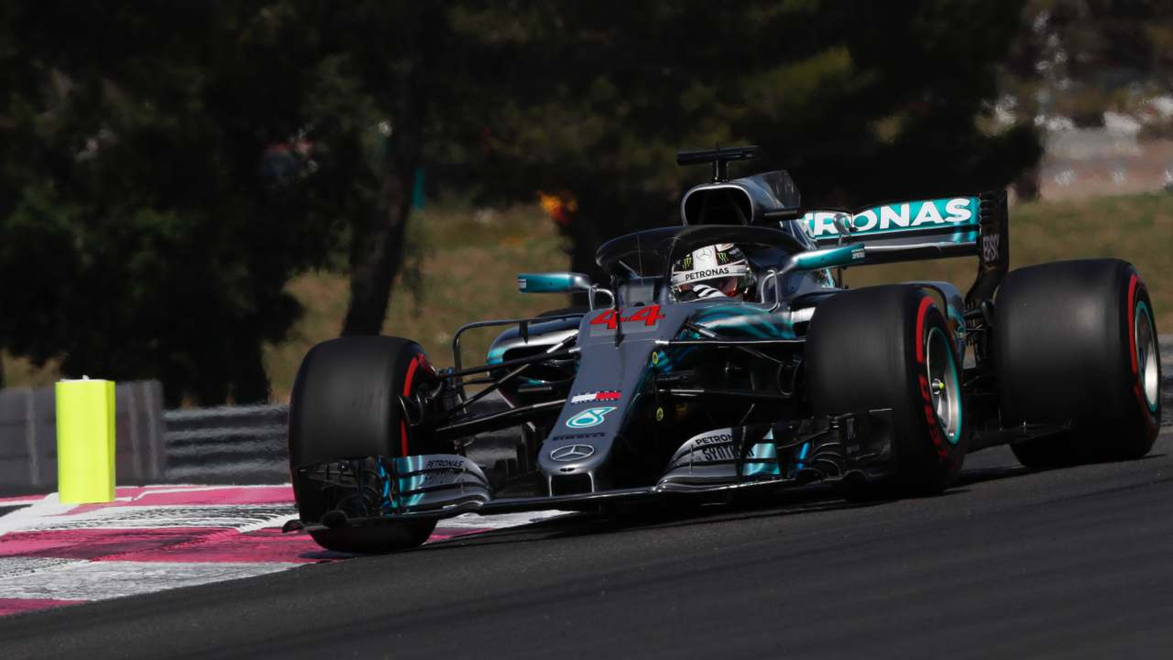 Lewis Hamilton en Paul Ricard