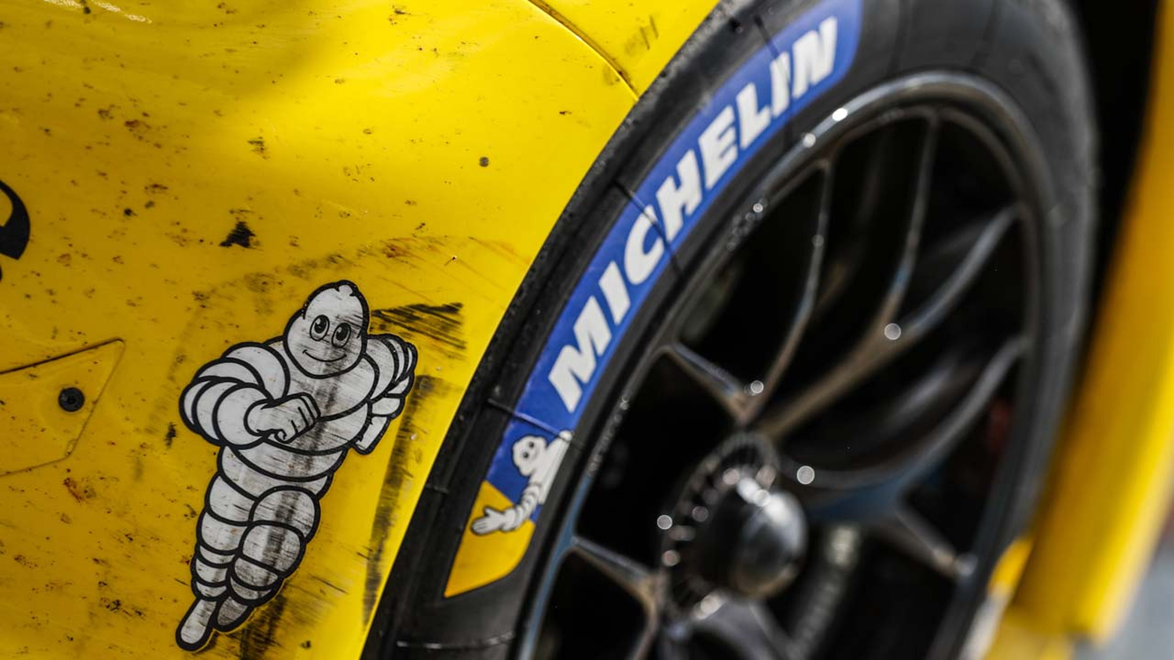 Rueda Michelin en un GT PRO de Le Mans