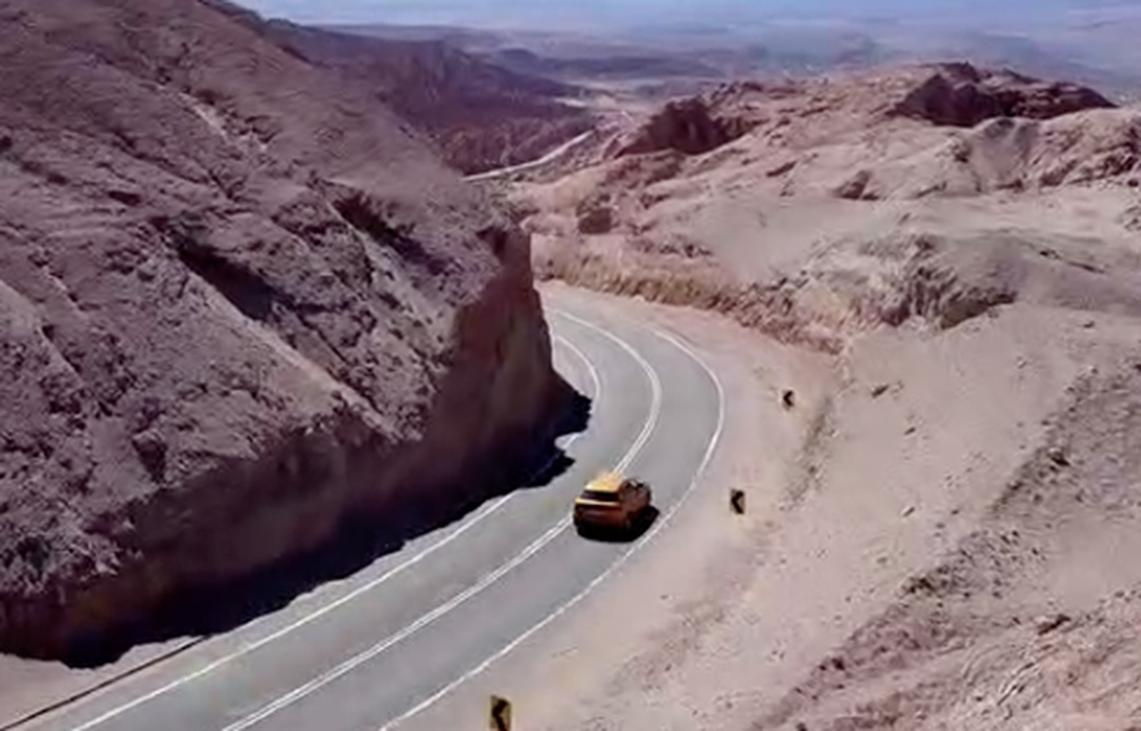 Audi Q8 en el desierto de Atacama