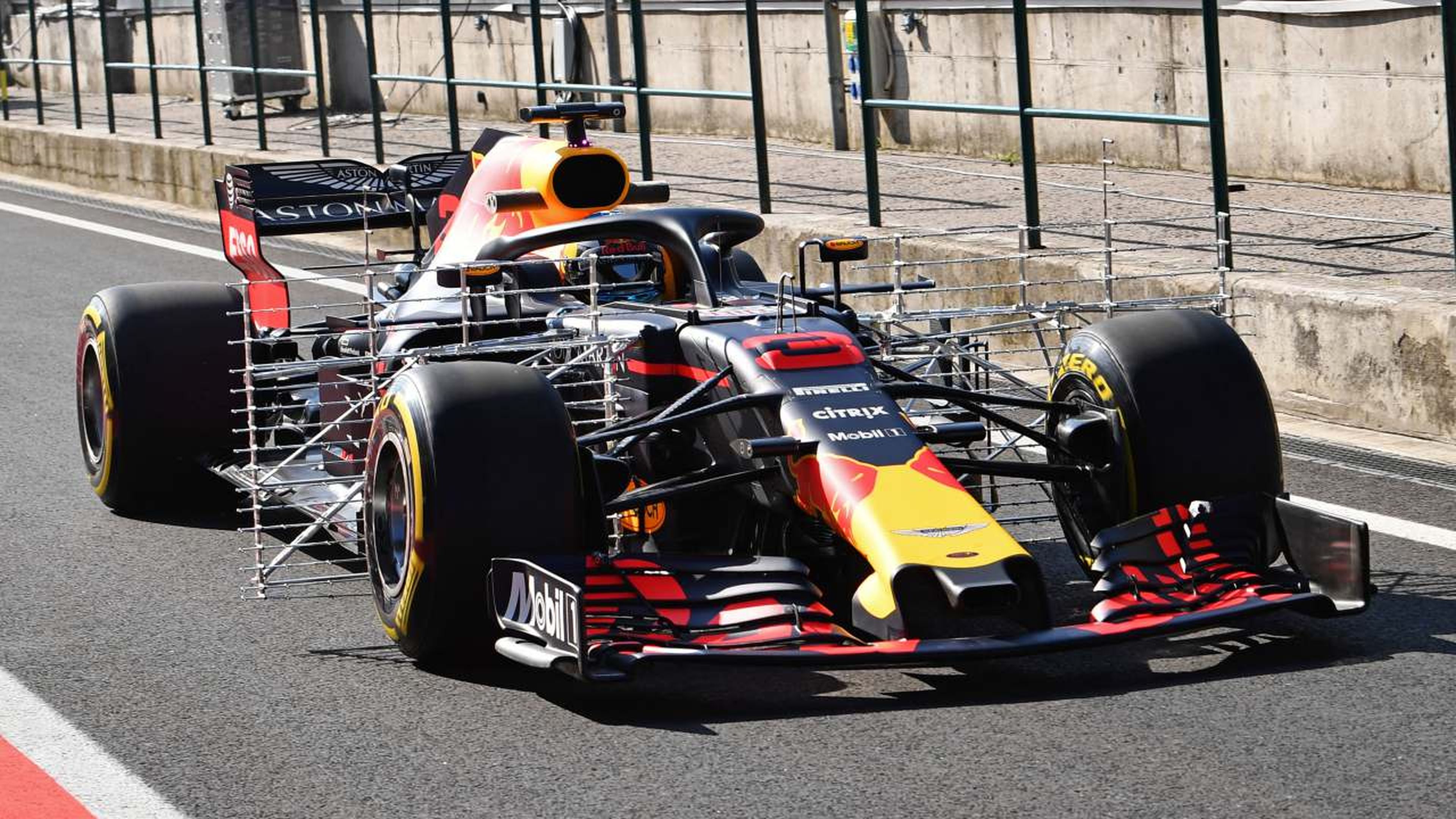 Nuevo alerón delantero Red Bull