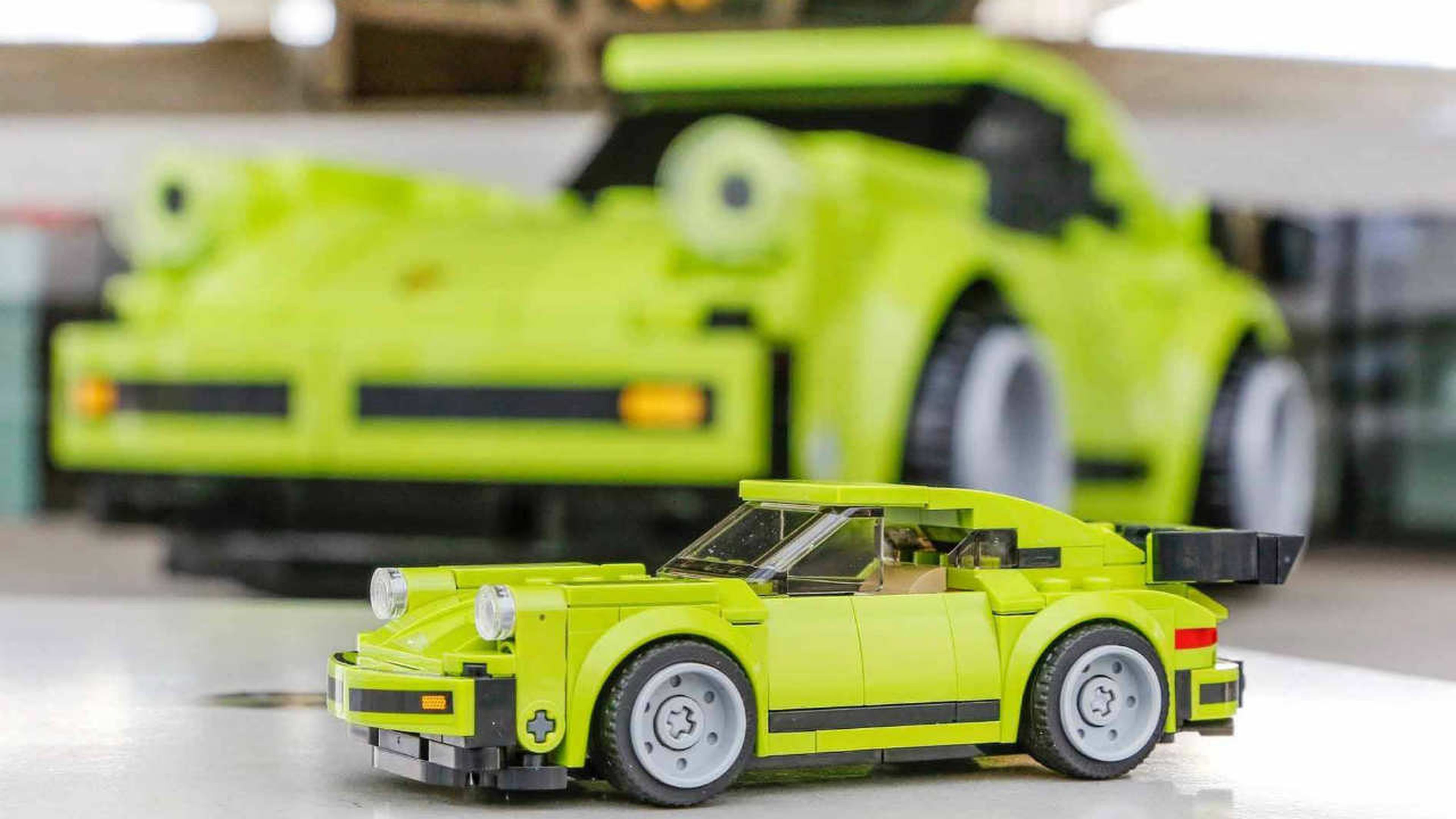 Los mejores coches y motos del mundo fabricados con LEGO