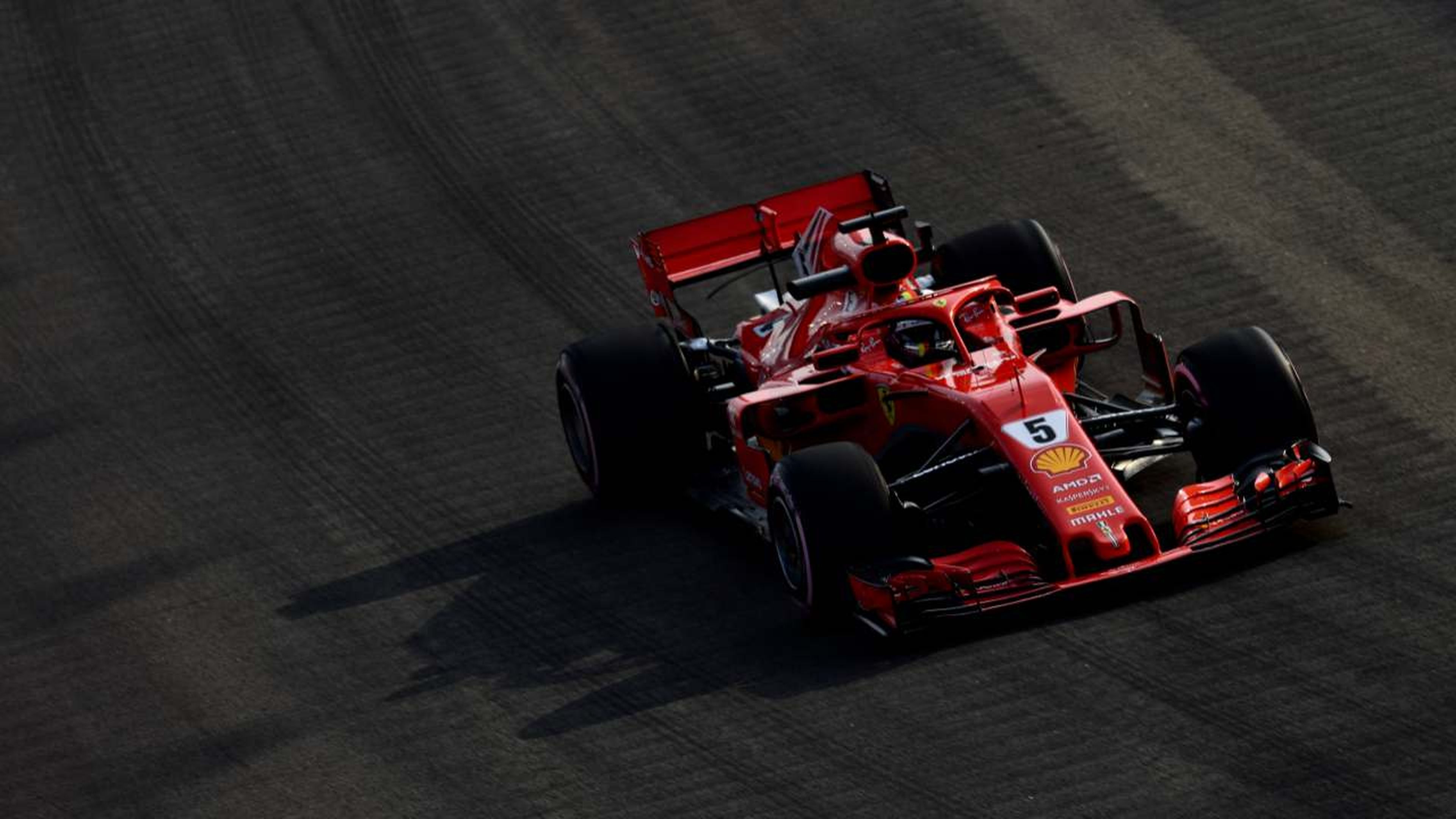 Sebastian Vettel en los Libres 3 de Singapur