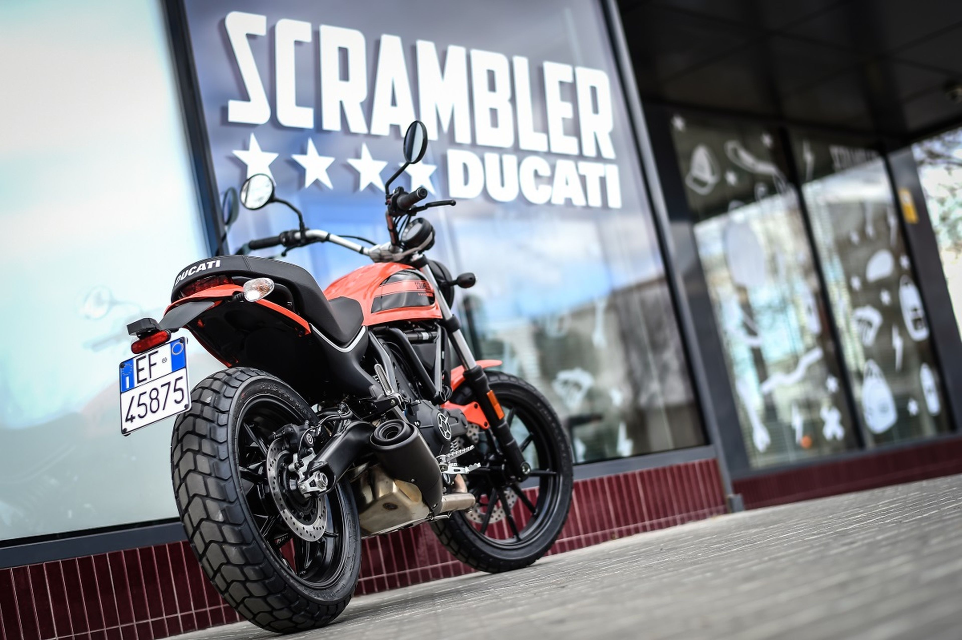 Nueva Ducati Scrambler Sixty2 2019