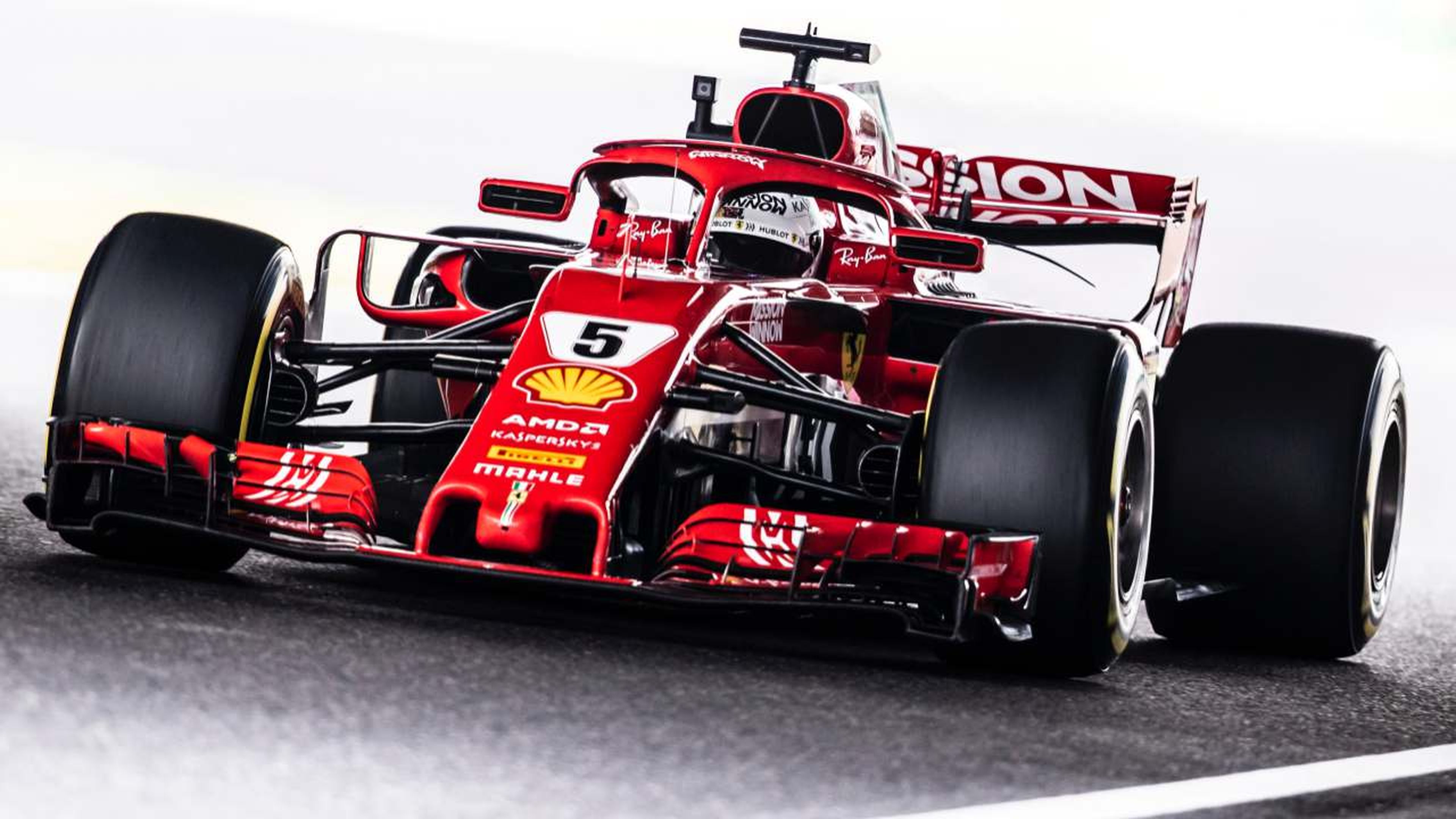 La prensa critica a Ferrari