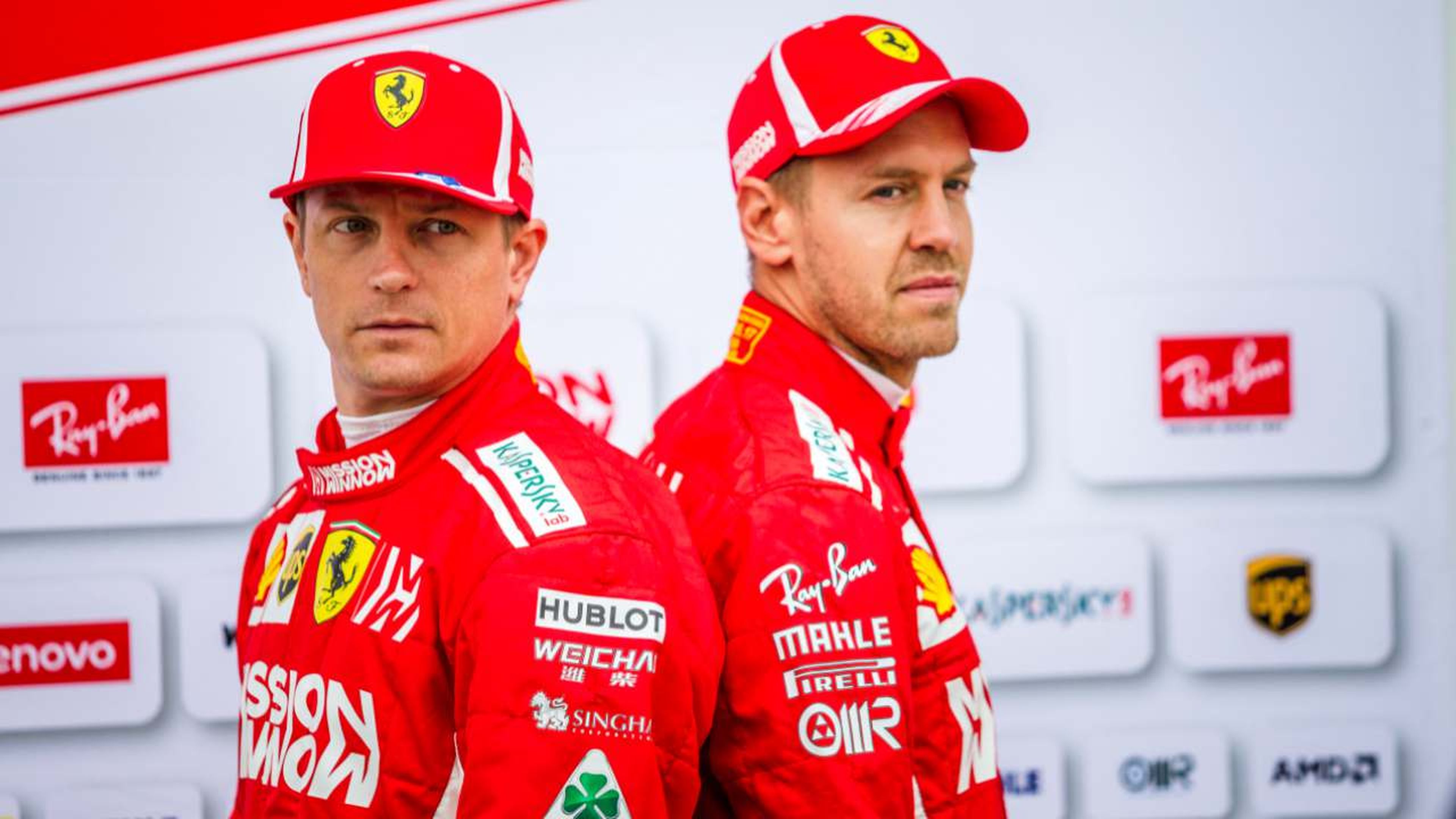 Sebastian Vettel y Kimi Raikkonen